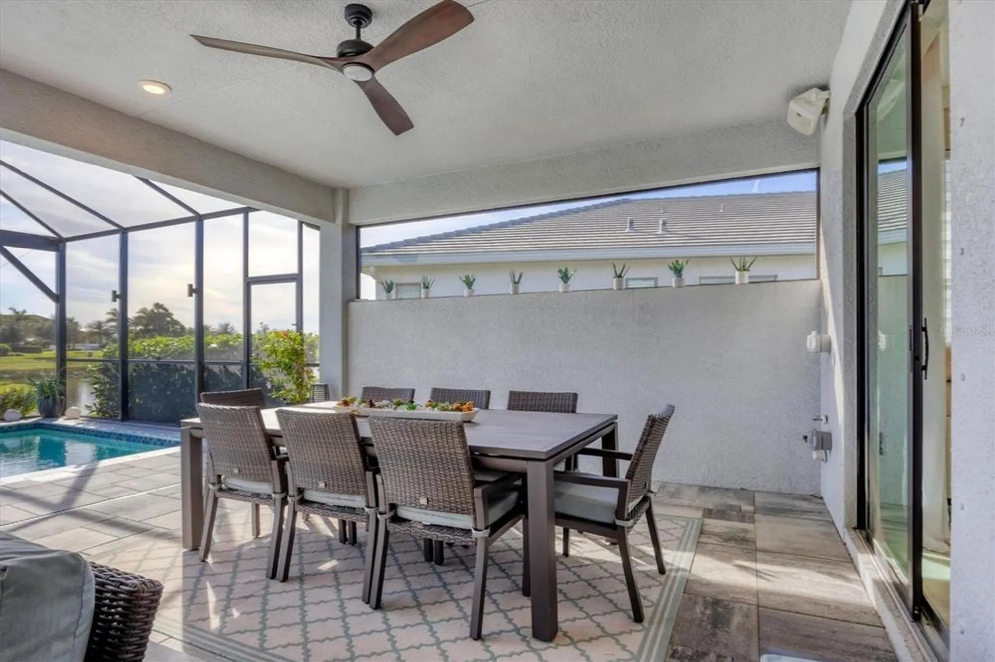 Property Slideshow image 31 of 60 | 4947 surfside cir, Bradenton, FL, 34211