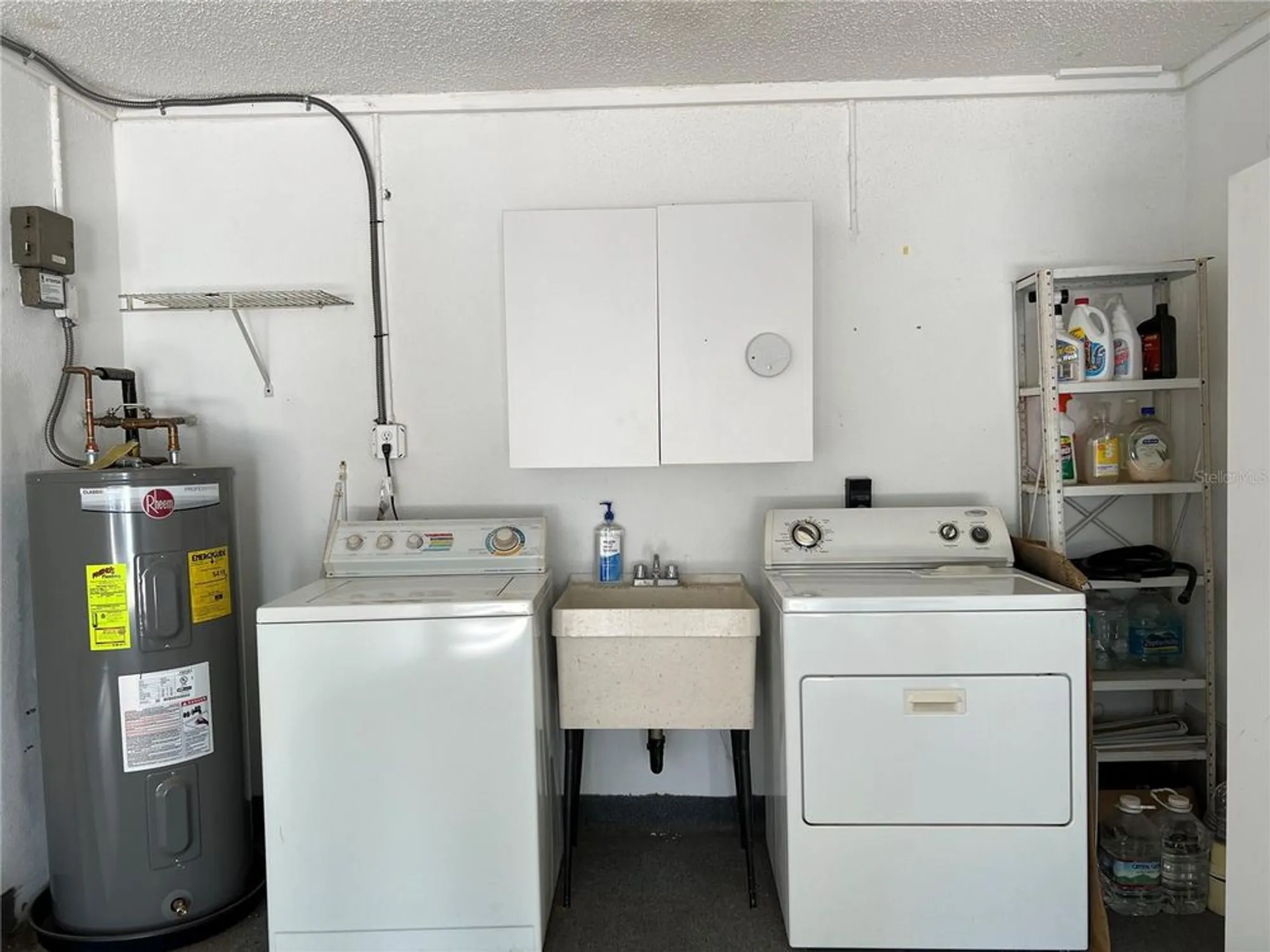 Property Slideshow image 30 of 33 | 1614 berwick ct d, Palm Harbor, FL, 34684