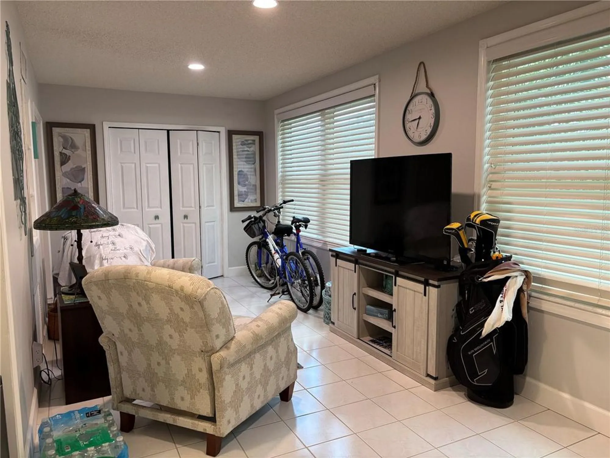 Property Slideshow image 9 of 29 | 2426 ecuadorian way 24, Clearwater, FL, 33763