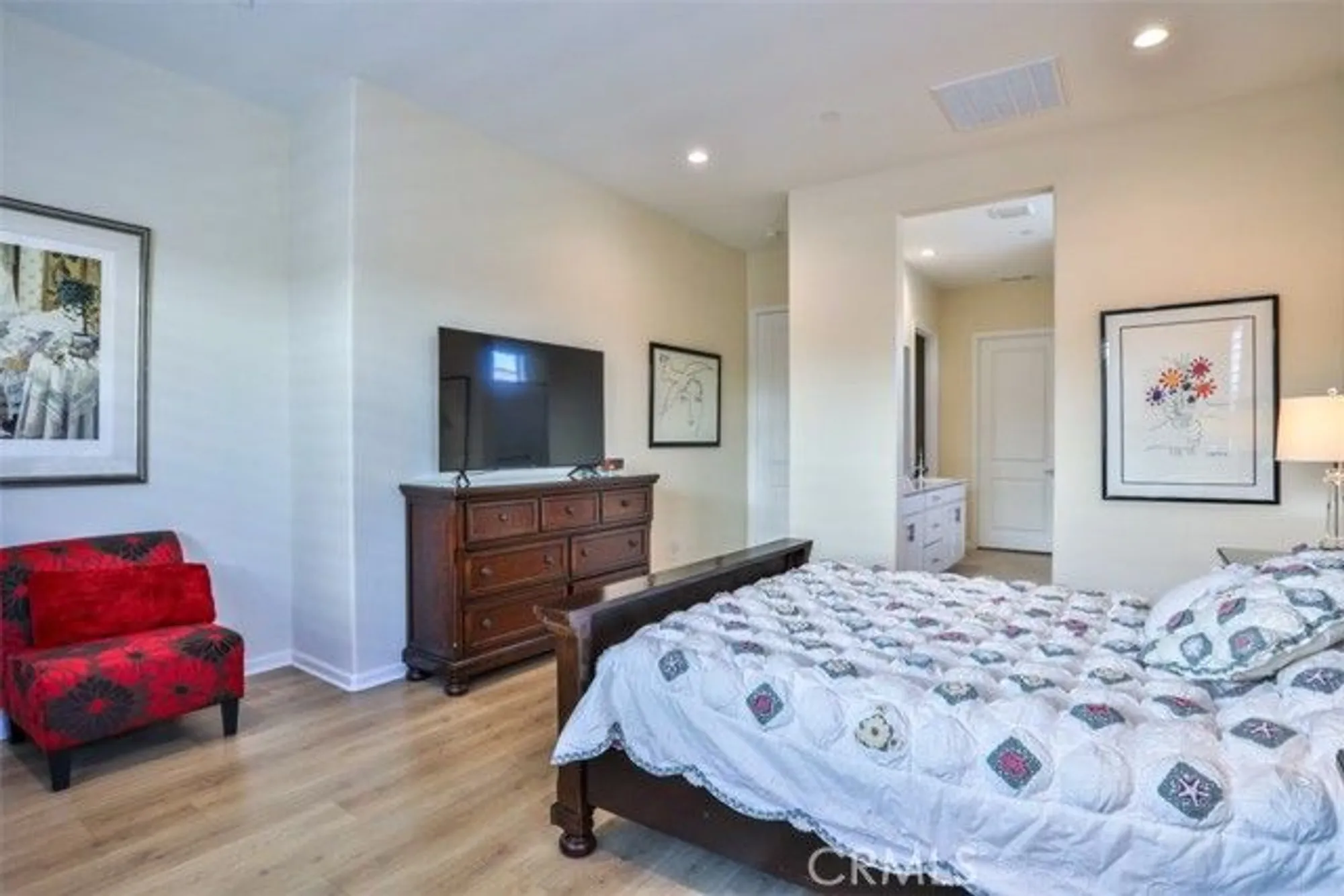Property Slideshow image 12 of 31 | 11868 discovery ct, Corona, CA, 92883