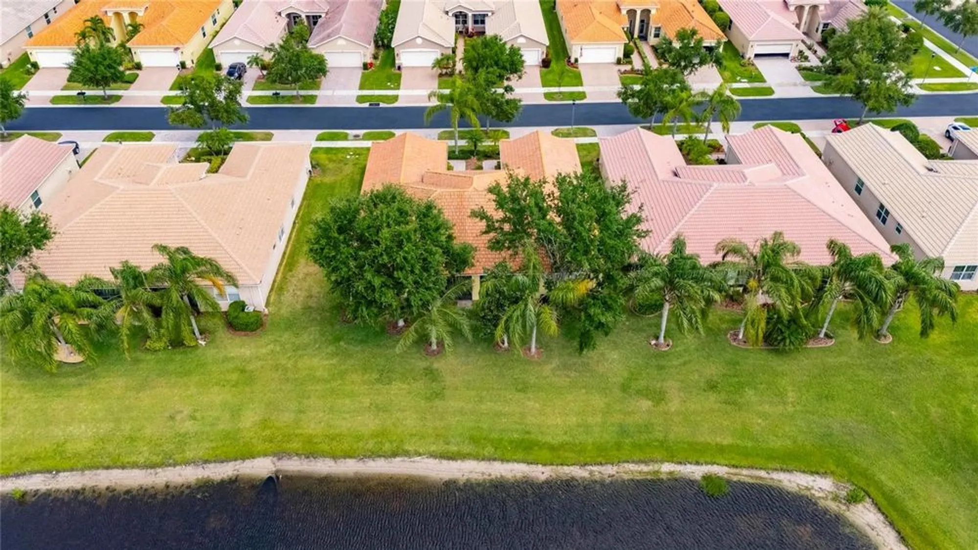 Property Slideshow image 61 of 81 | 16261 amethyst key dr, Wimauma, FL, 33598