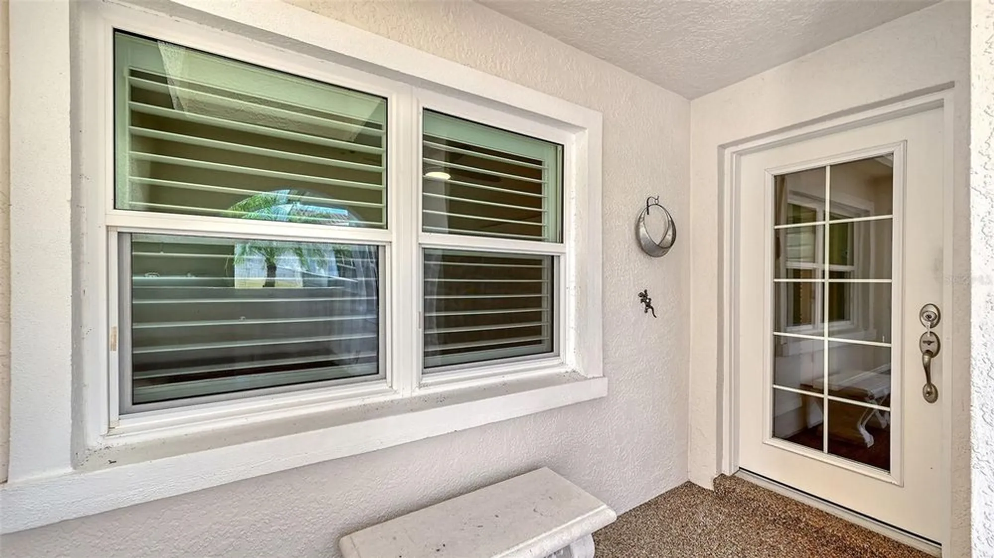 Property Slideshow image 5 of 63 | 7340 golf pointe cir, Sarasota, FL, 34243