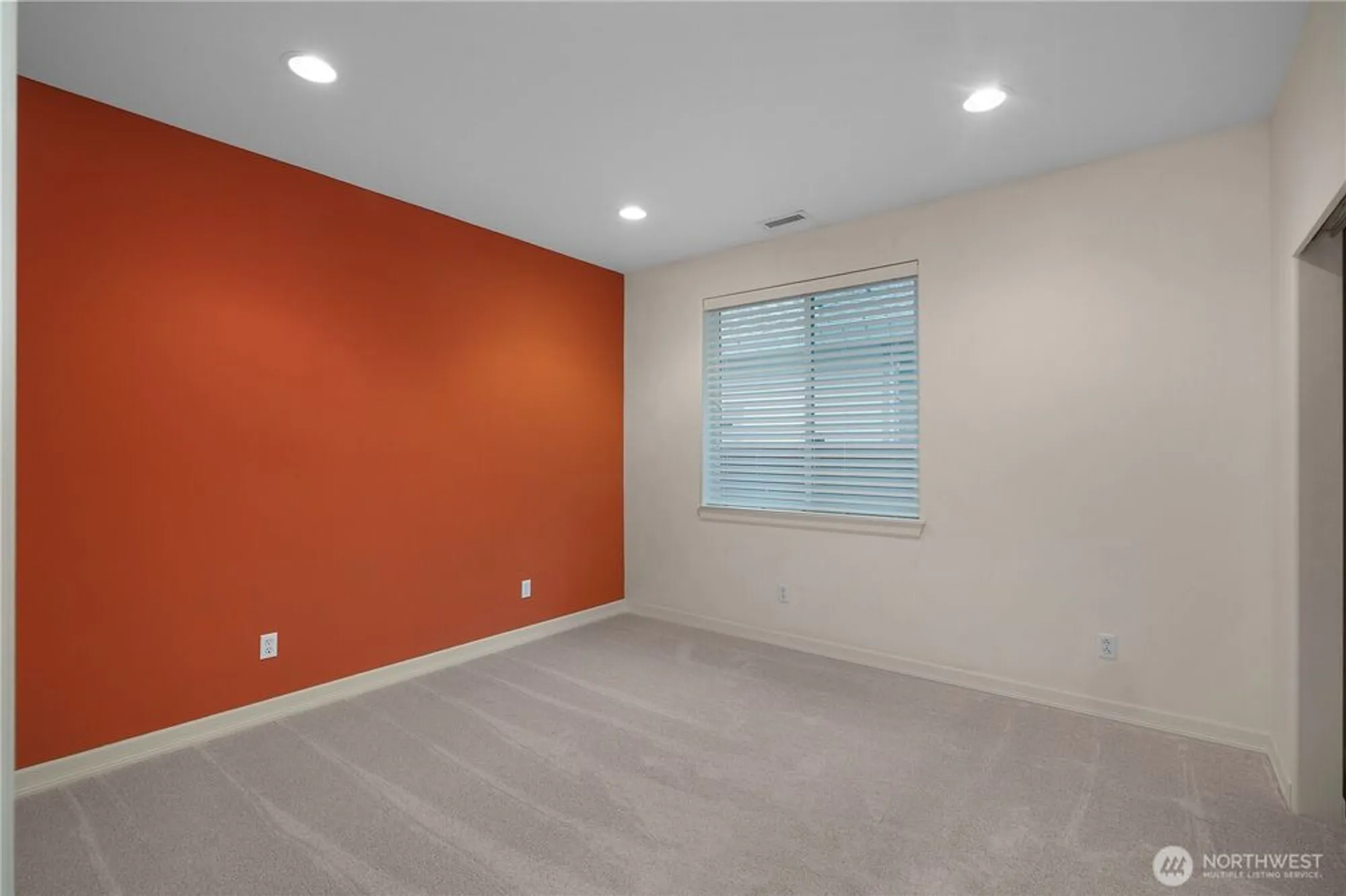 Property Slideshow image 38 of 40 | 8327 vashon dr, Lacey, WA, 98516