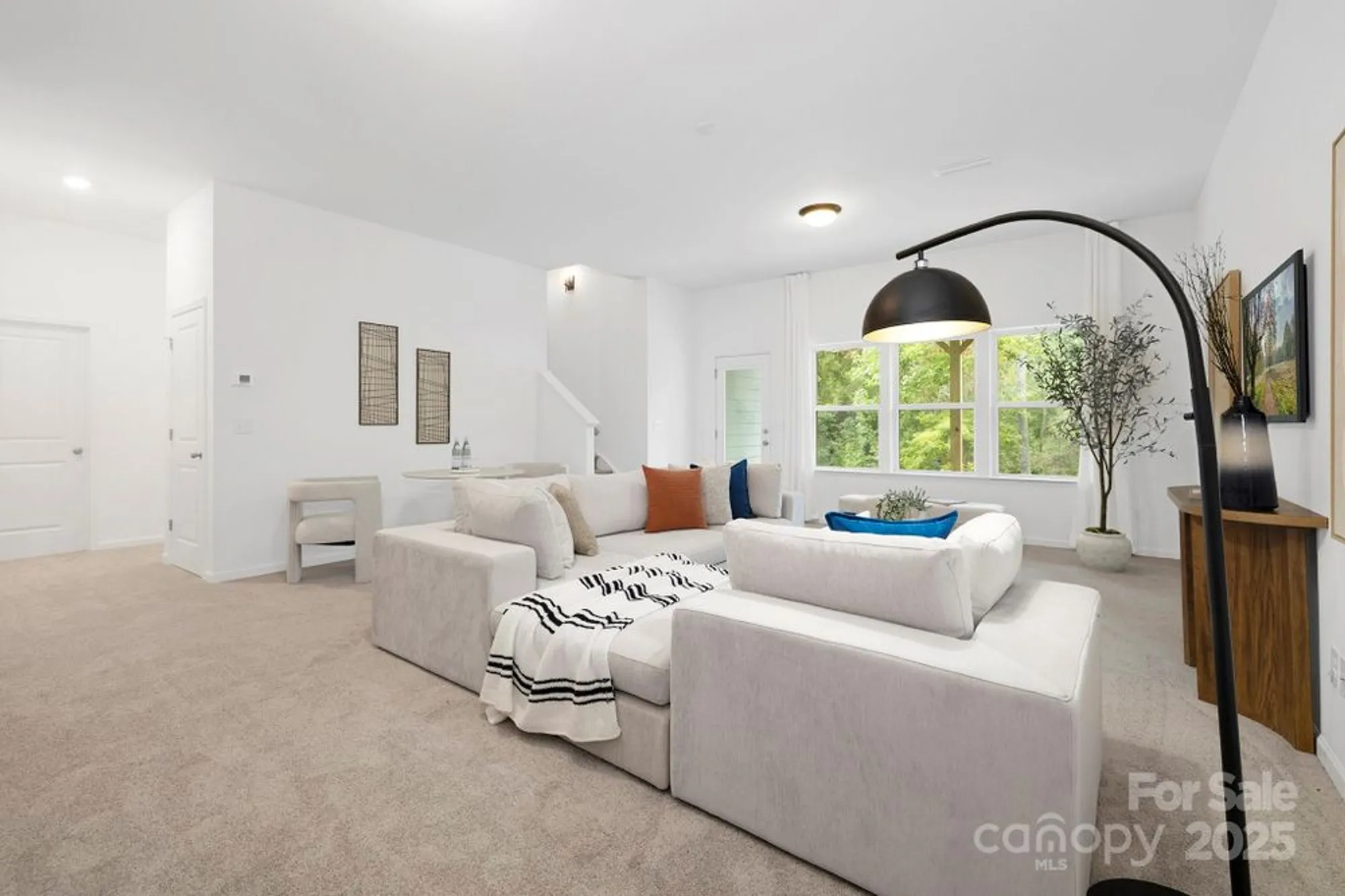 Property Slideshow image 20 of 37 | 24558 blue heron cir # 402, Lancaster, SC, 29720