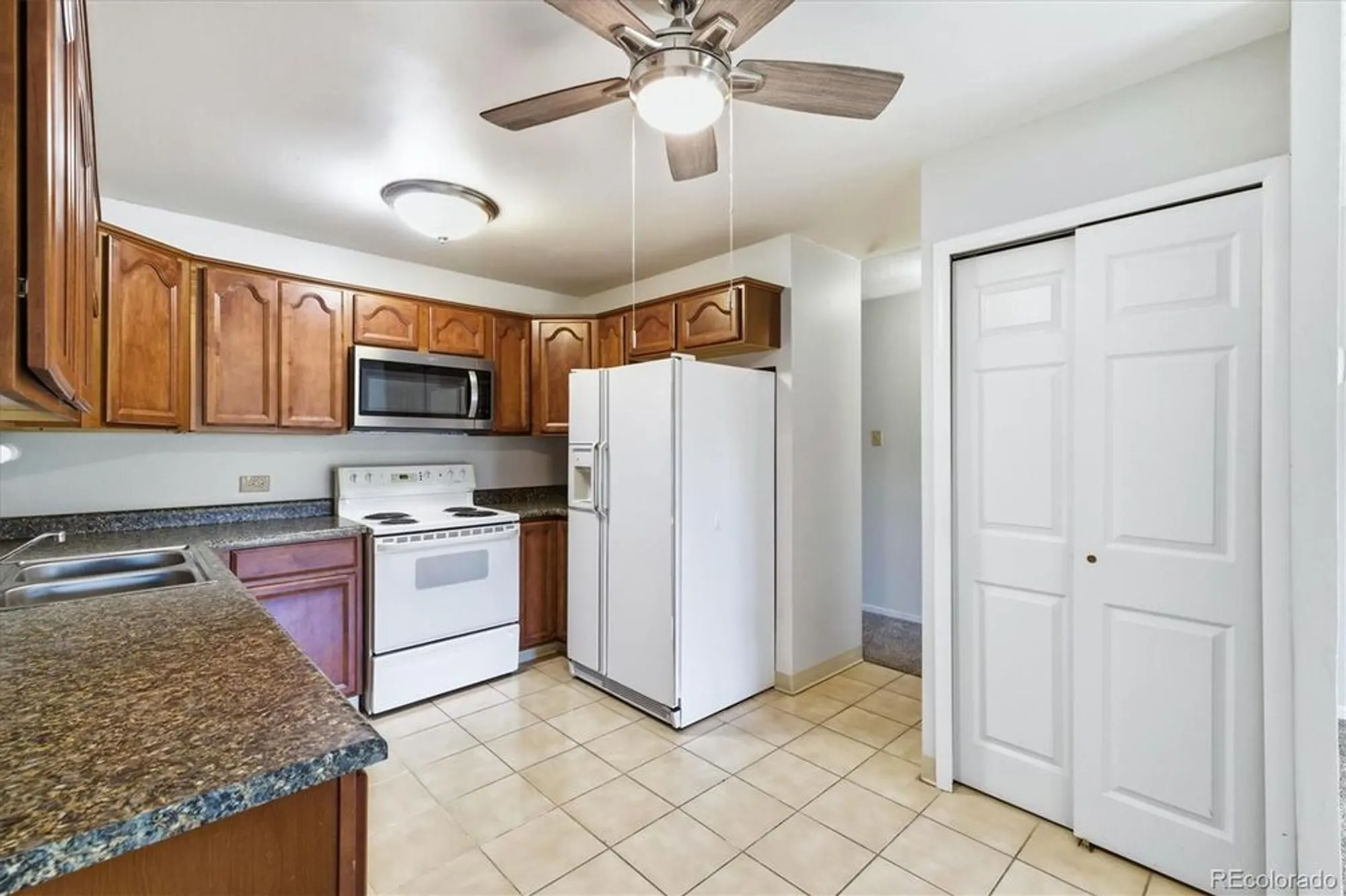 Property Slideshow image 9 of 26 | 650 s alton way 1a, Denver, CO, 80247