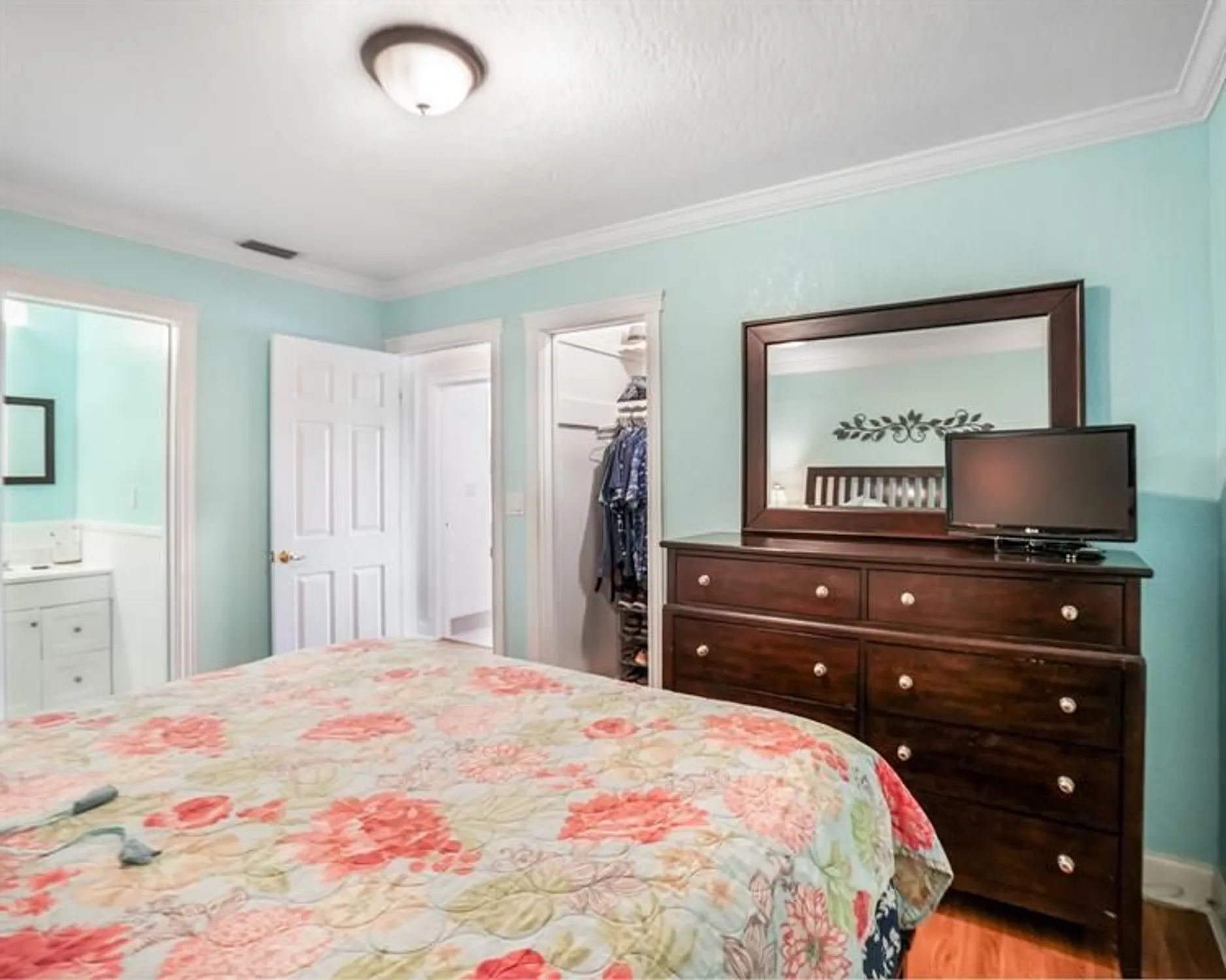 Property Slideshow image 37 of 42 | 4513 nw 43rd ter, Tamarac, FL, 33319