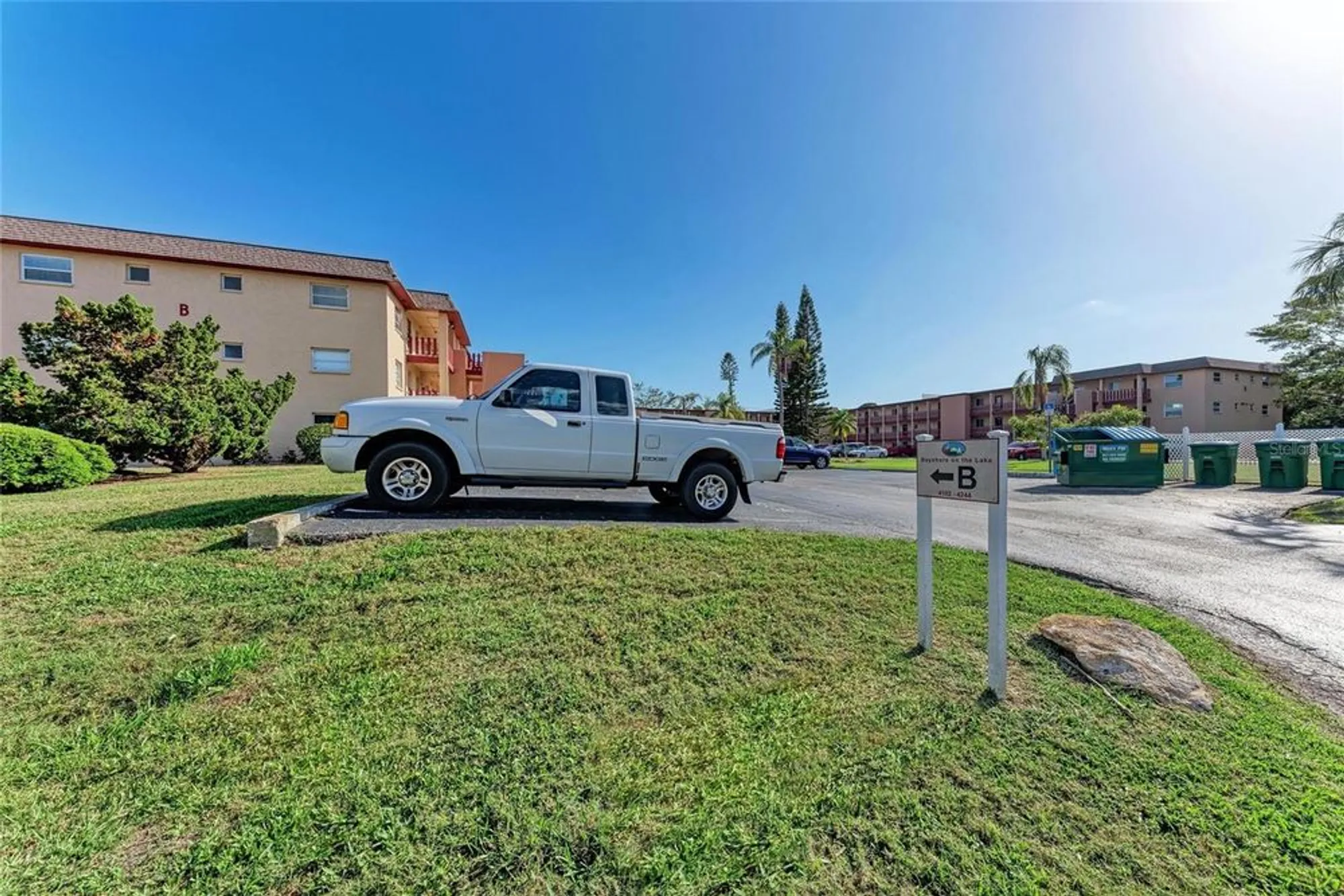 Property Slideshow image 36 of 41 | 4186 heron way # b-219, Bradenton, FL, 34205