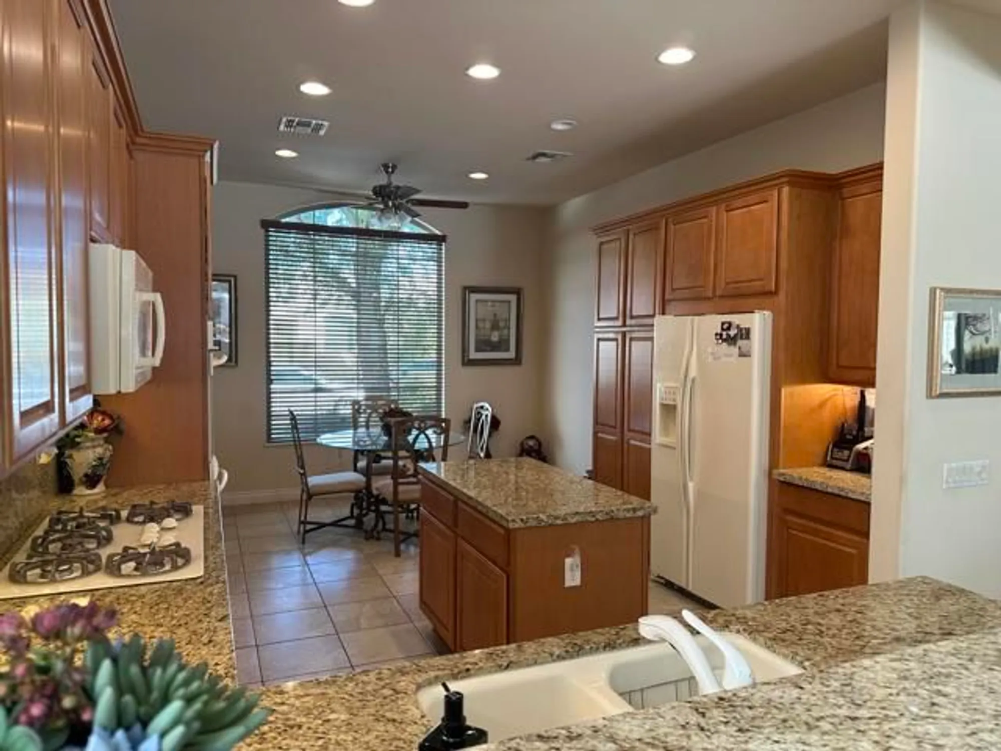 Property Slideshow image 5 of 16 | 80785 avenida santa carmen, Indio, CA, 92203