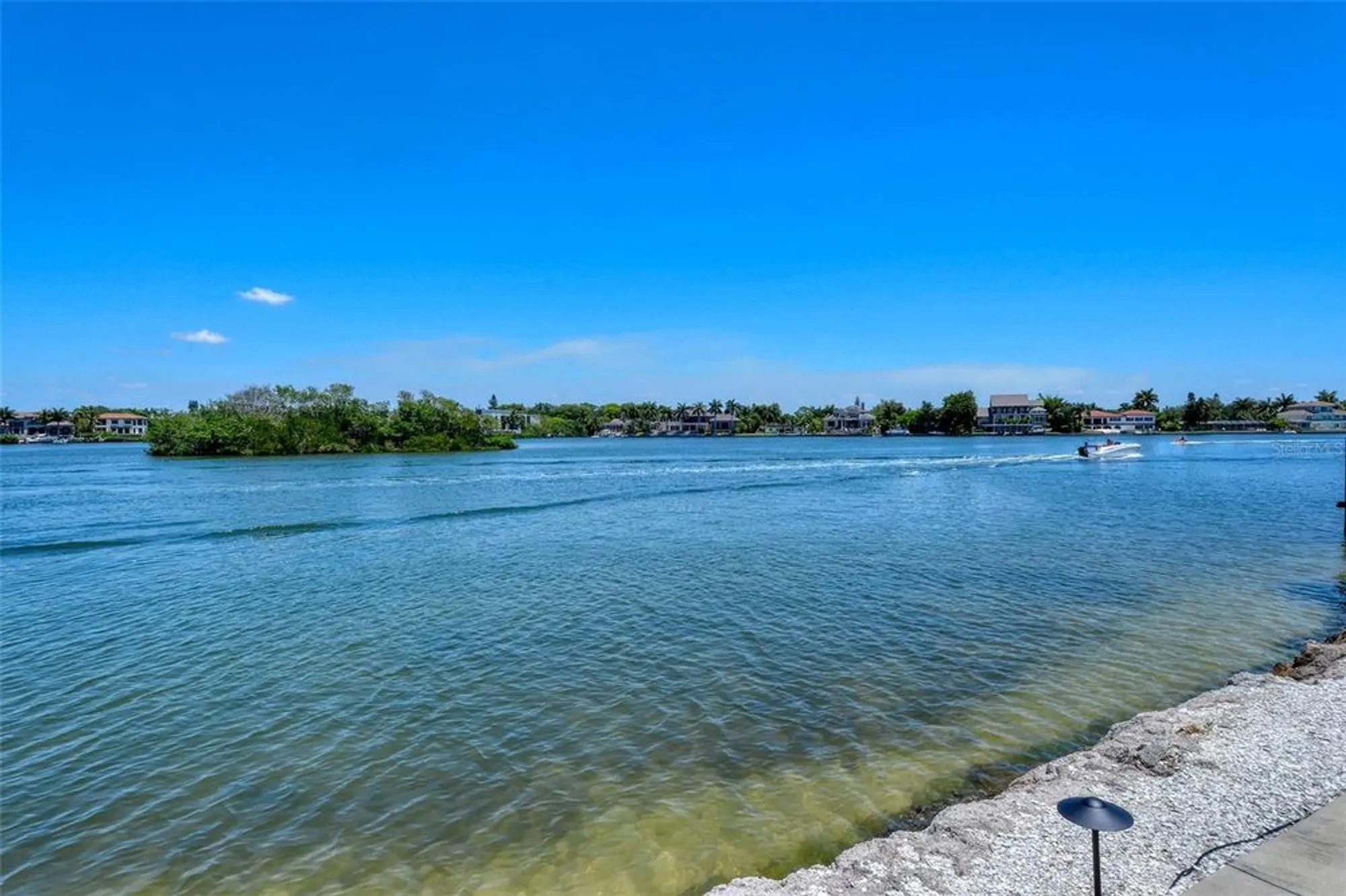 Property Slideshow image 51 of 65 | 1300 n portofino dr apt 103, Sarasota, FL, 34242