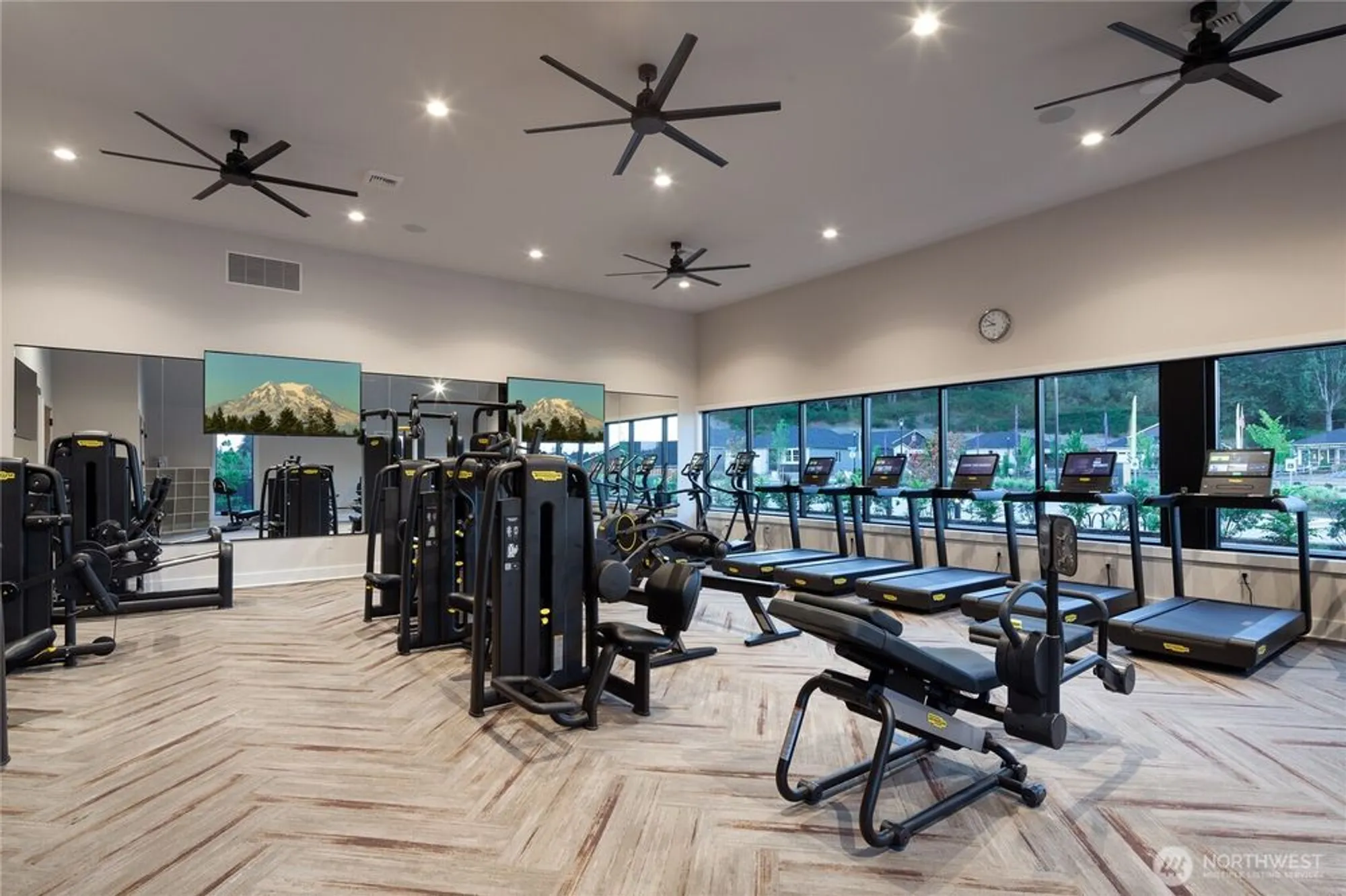 Property Slideshow image 13 of 19 | 2945 balsamroot dr se, Lacey, WA, 98513