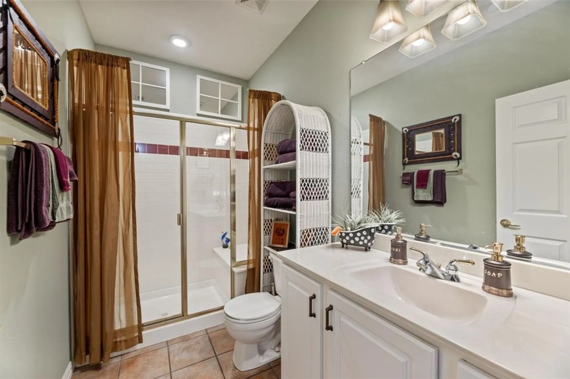 Property Slideshow image 27 of 33 | 1453 cattle baron ct, Fairview, TX, 75069