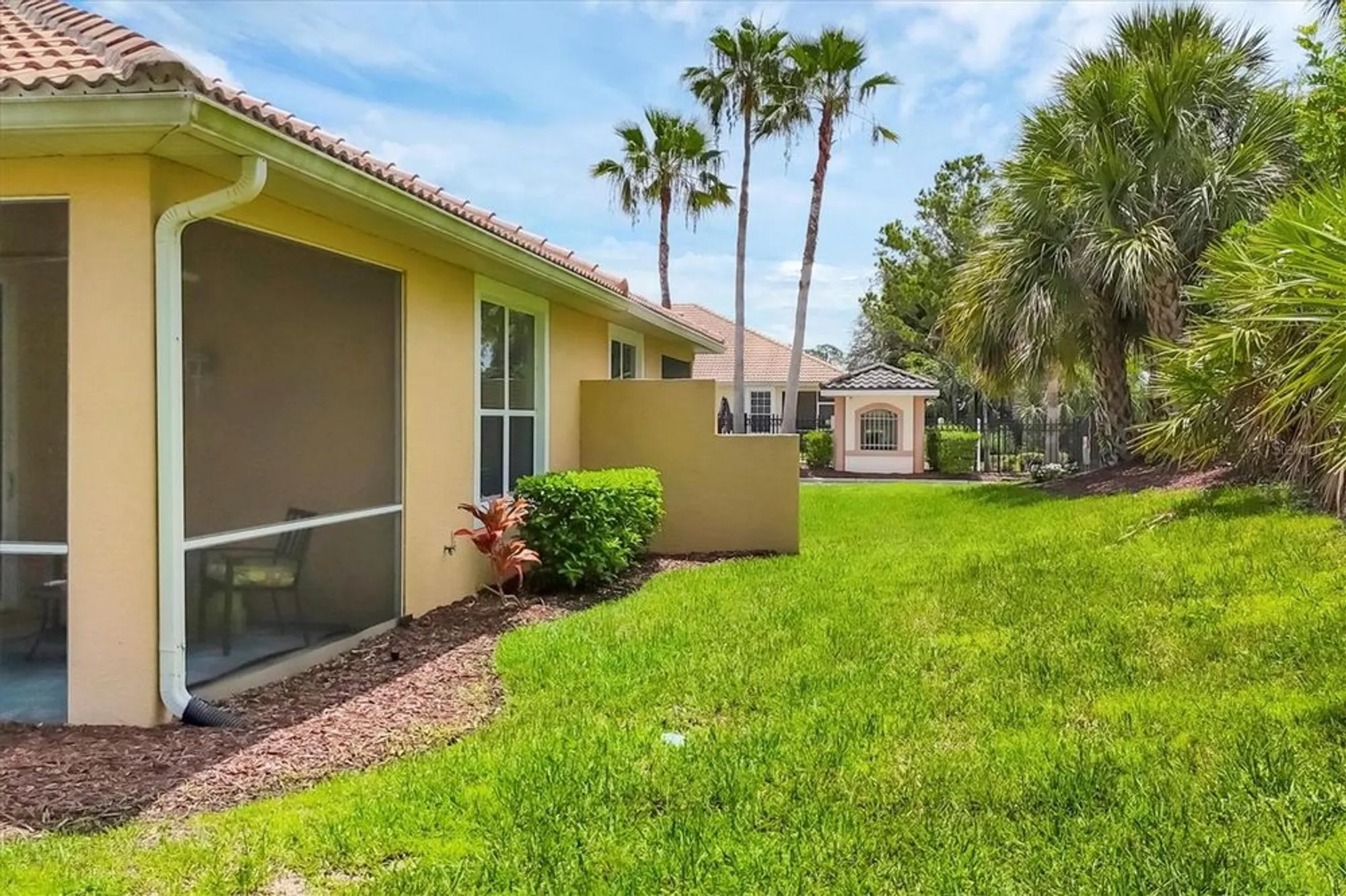 Property Slideshow image 30 of 68 | 4841 whispering oaks dr, North Port, FL, 34287