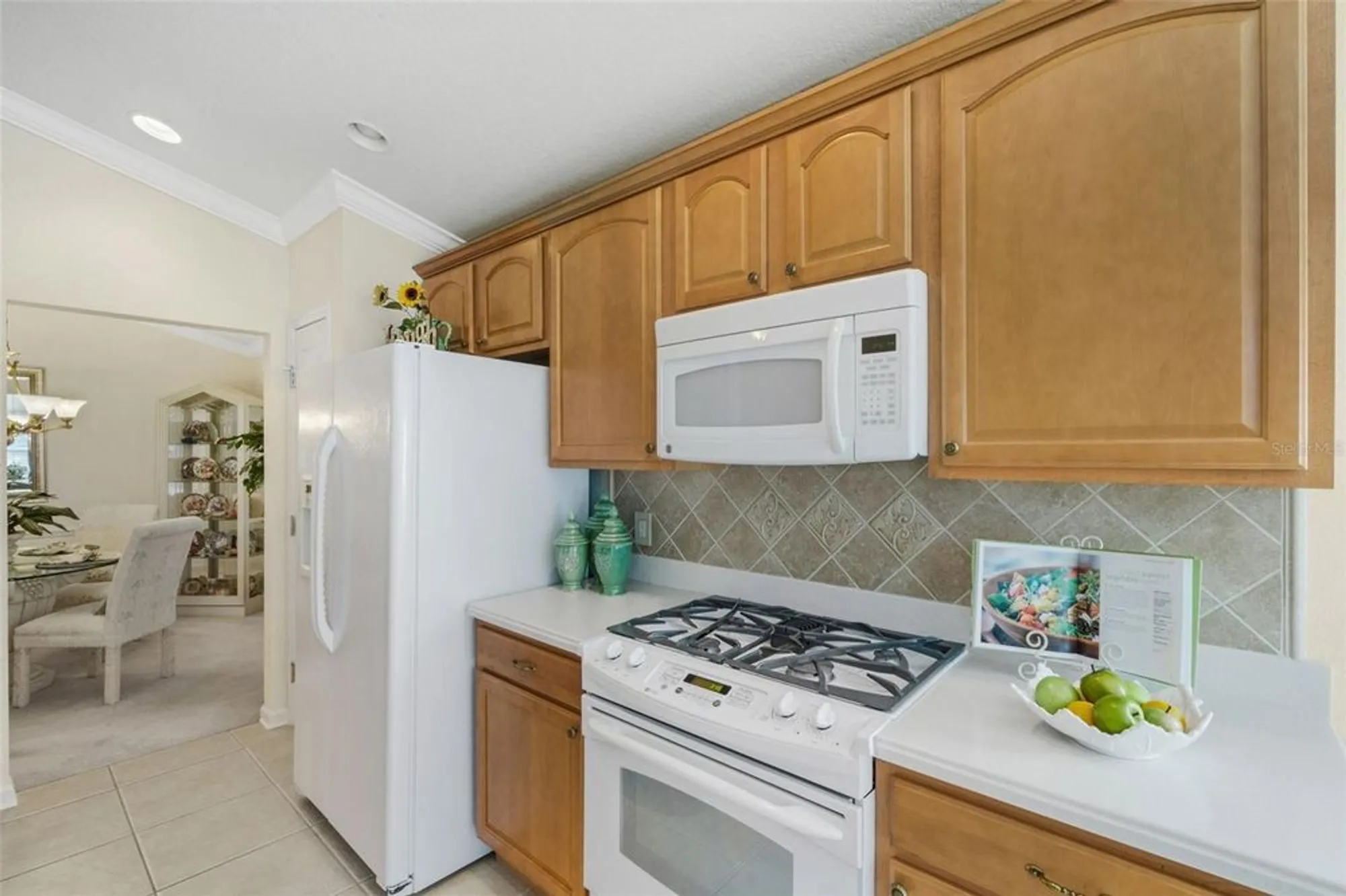 Property Slideshow image 10 of 53 | 536 arena dr, Davenport, FL, 33837