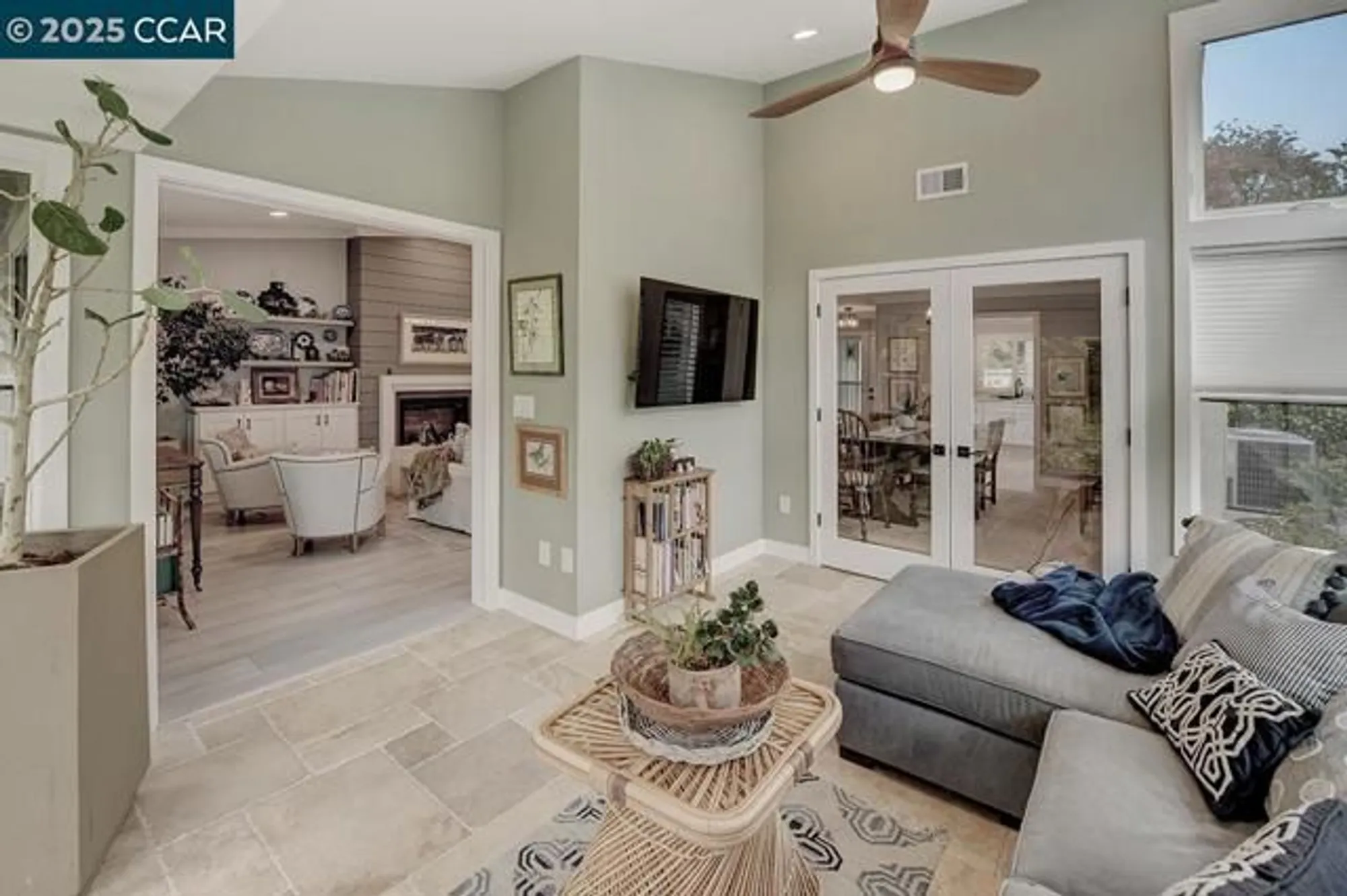 Property Slideshow image 22 of 57 | 925 terra california dr 1, Walnut Creek, CA, 94595