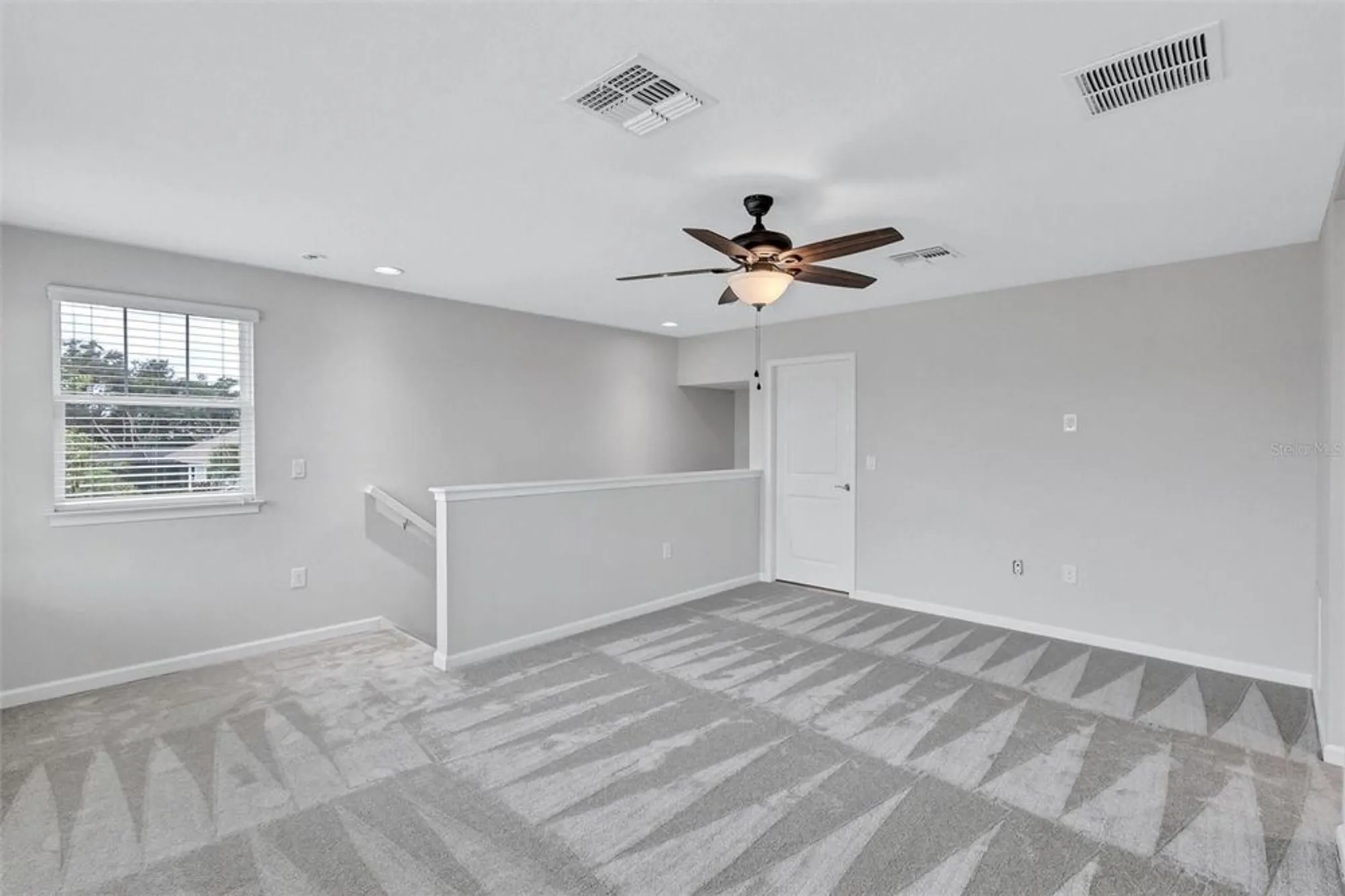 Property Slideshow image 33 of 55 | 5221 horizon cv, Bradenton, FL, 34211
