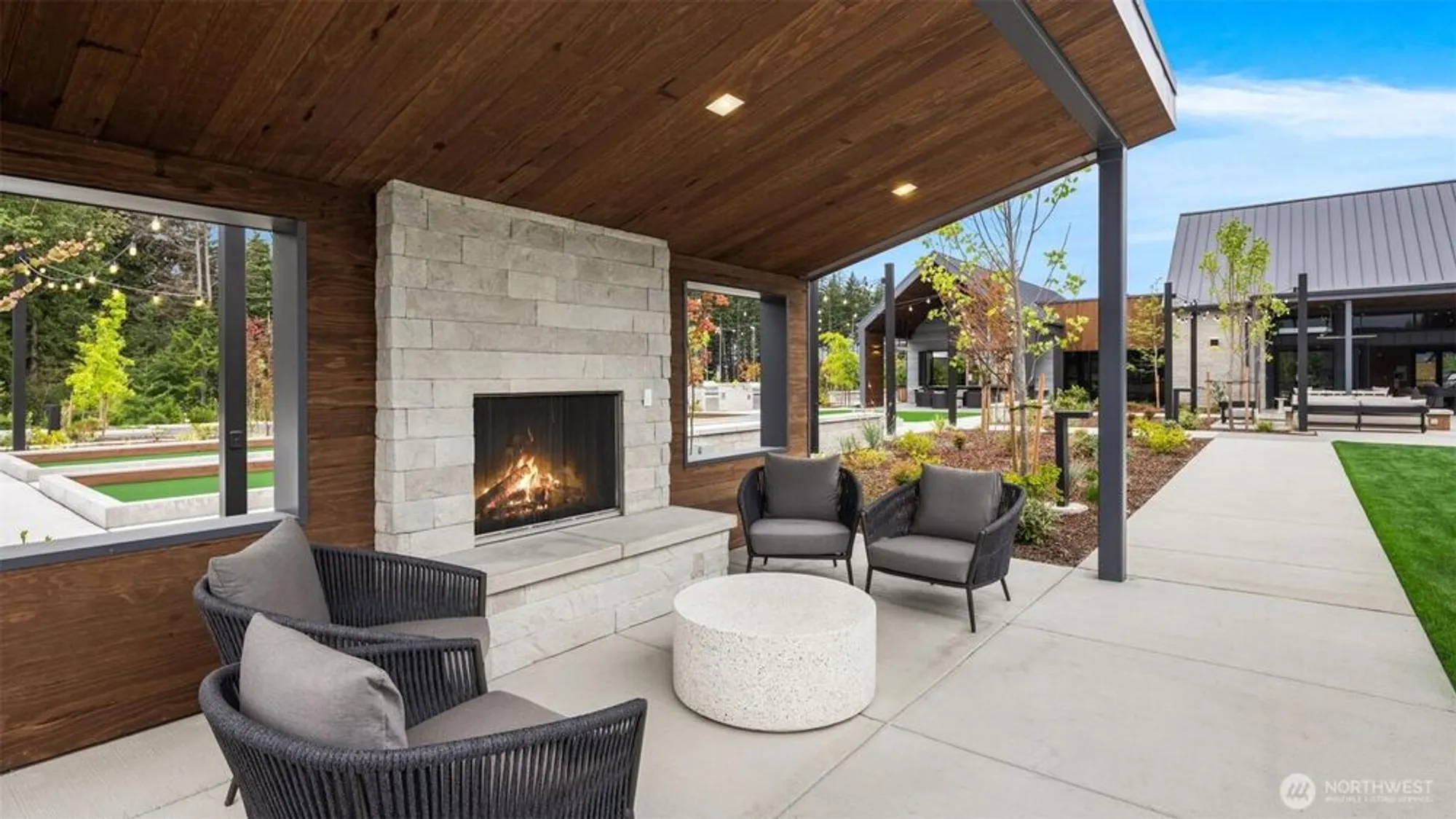 Property Slideshow image 30 of 40 | 33891 calla lily pl se, Black Diamond, WA, 98010