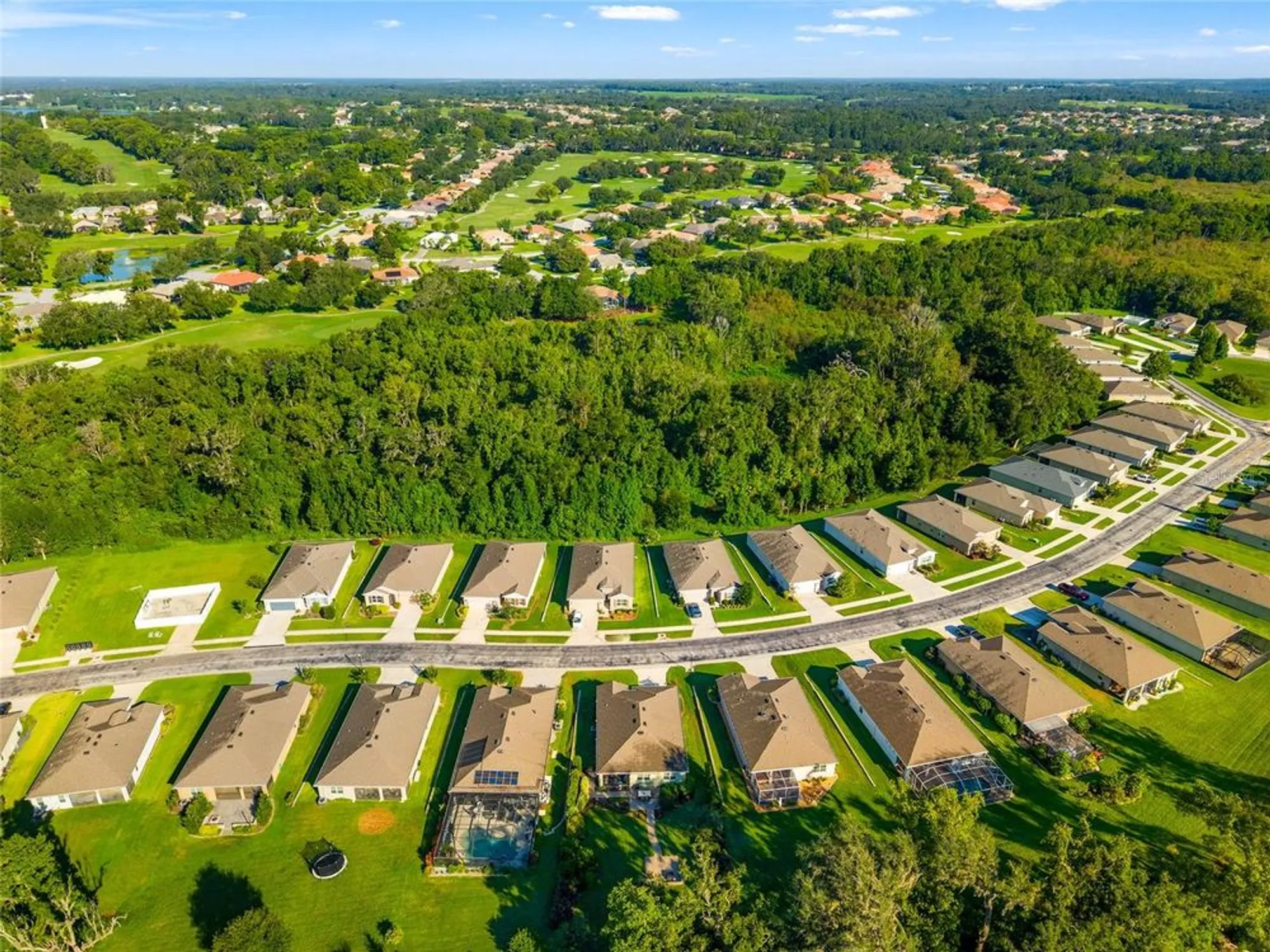 Property Slideshow image 37 of 54 | 12526 eastpointe dr, Dade City, FL, 33525