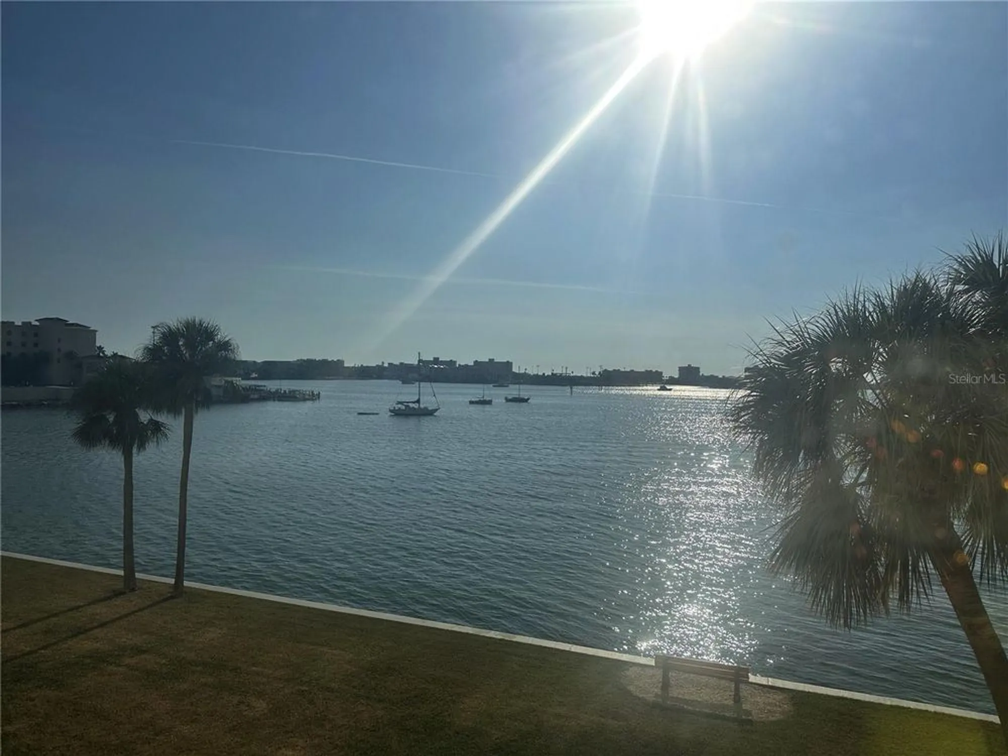 Property Slideshow image 7 of 25 | 4525 cove cir apt 304, Saint Petersburg, FL, 33708