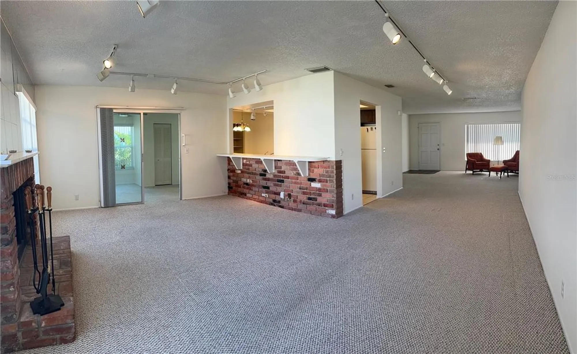 Property Slideshow image 3 of 12 | 9128 39th way, Pinellas Park, FL, 33782