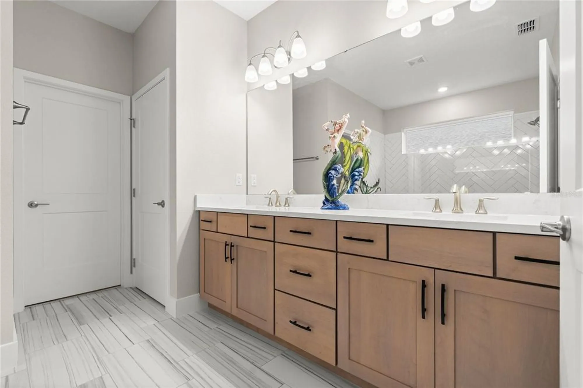 Property Slideshow image 18 of 41 | 3070 silvermines ave, Ormond Beach, FL, 32174