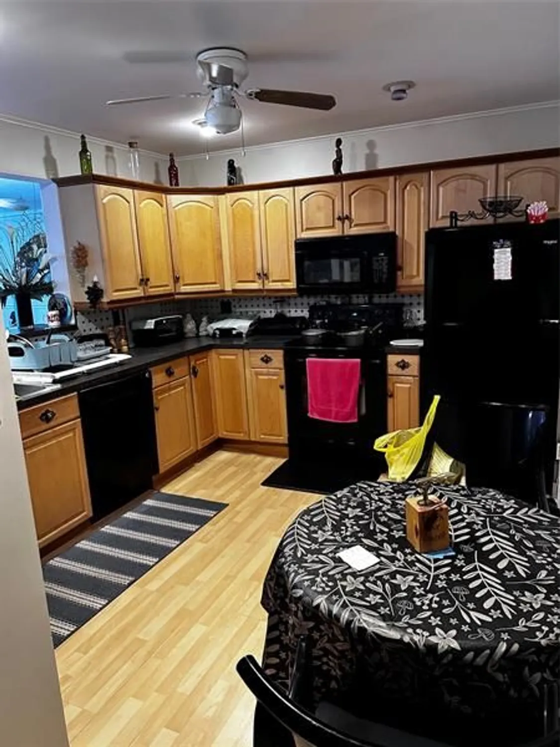 Property Slideshow image 20 of 26 | 4851 nw 21st st 2p, Lauderhill, FL, 33313