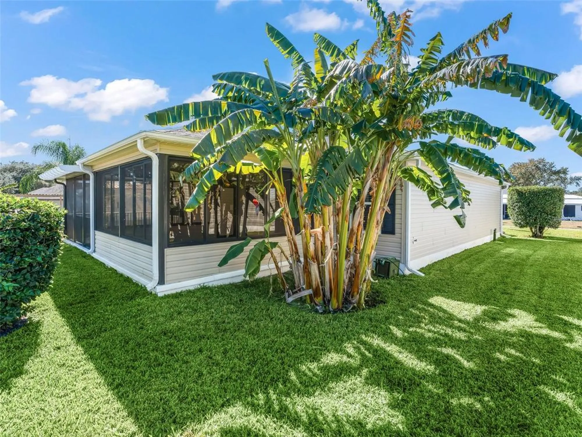 Property Slideshow image 33 of 37 | 828 silver oak ave, Lady Lake, FL, 32159