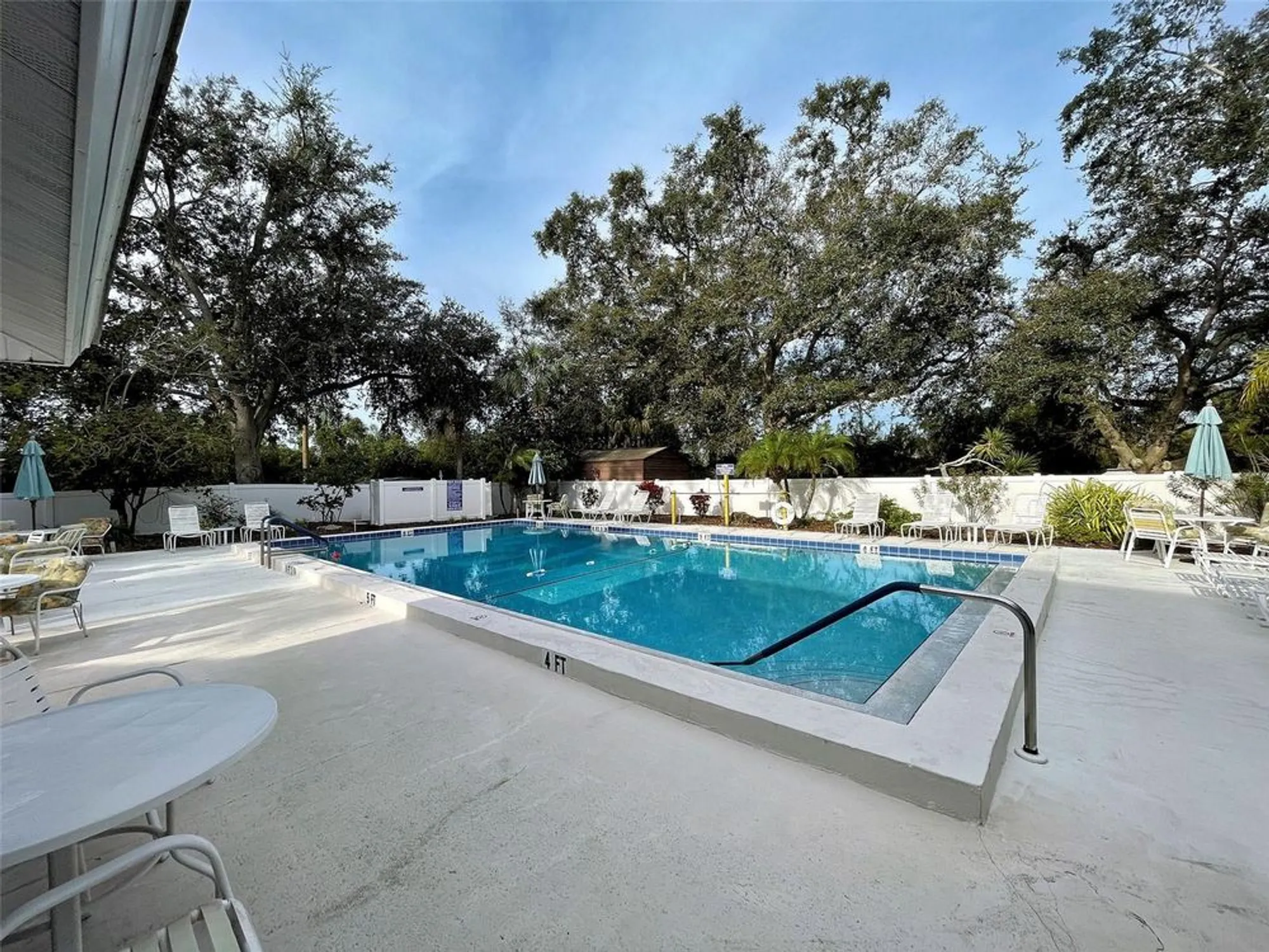 Property Slideshow image 57 of 68 | 263 southampton dr # 301, Venice, FL, 34293