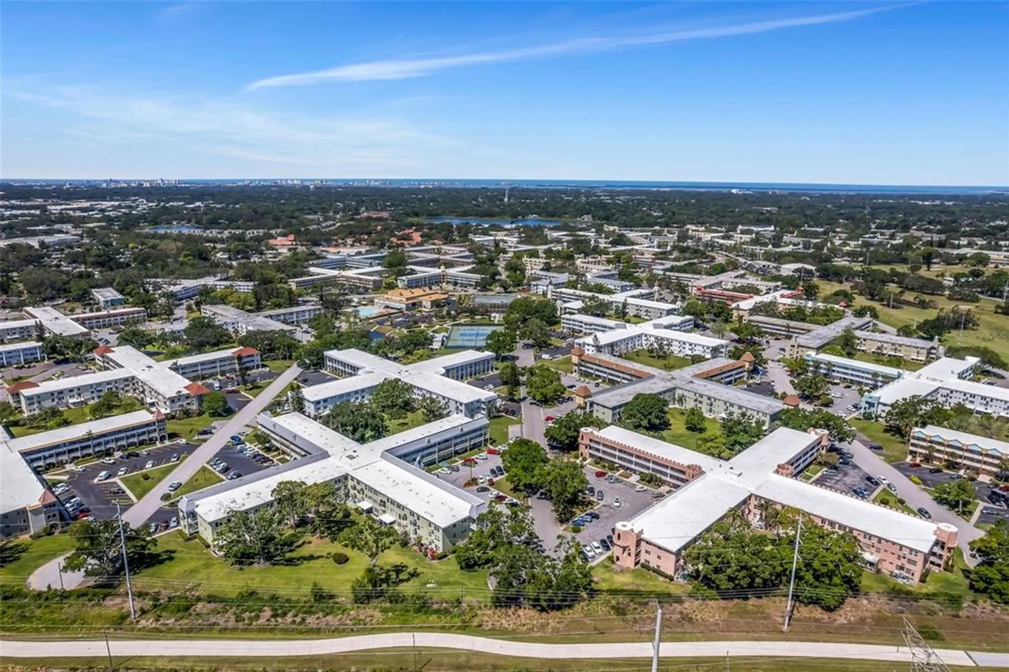 Property Slideshow image 28 of 29 | 2458 columbia dr 84, Clearwater, FL, 33763