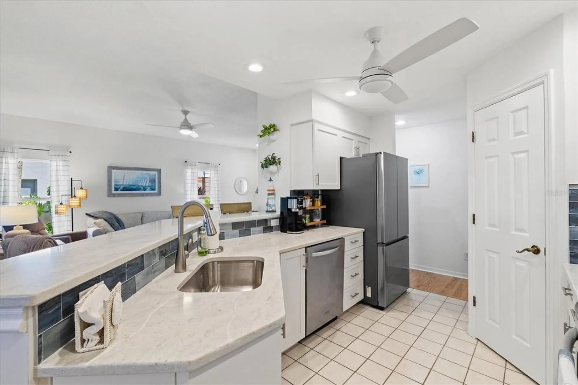Property Slideshow image 15 of 93 | 14029 willow glen ct 101, Port Charlotte, FL, 33953