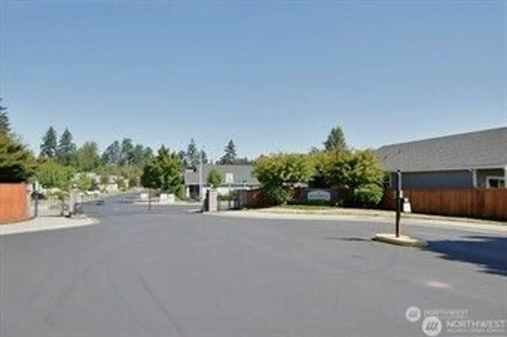 Property Slideshow image 33 of 35 | 2118 145th st, Tacoma, WA, 98445