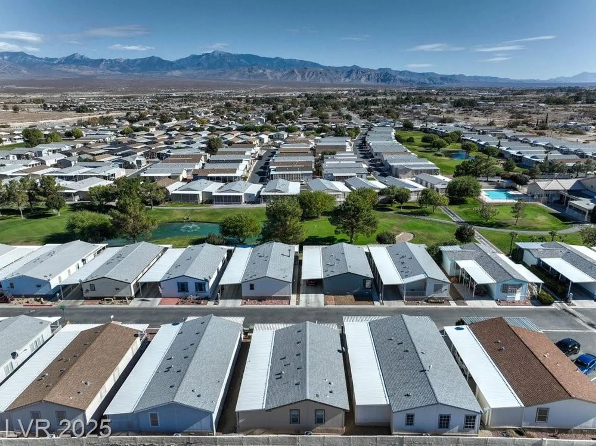 Property Slideshow image 18 of 44 | 581 montecito dr, Pahrump, NV, 89048