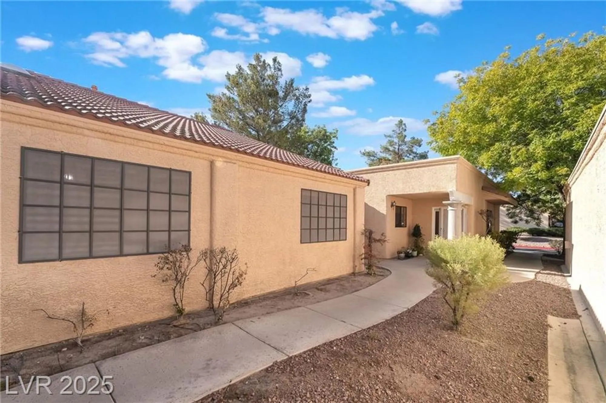 Property Slideshow image 4 of 44 | 2851 s valley view blvd 1120, Las Vegas, NV, 89102