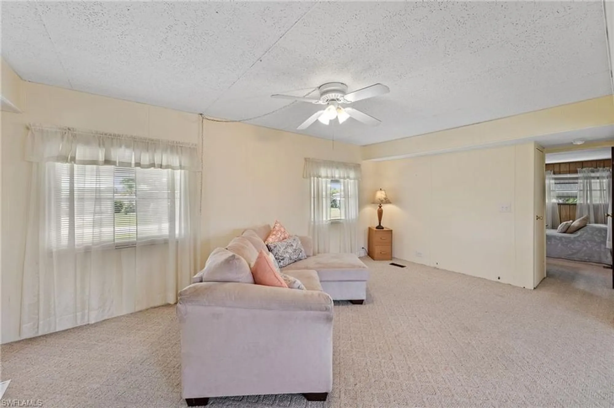 Property Slideshow image 15 of 40 | 16 san remo cir, Naples, FL, 34112