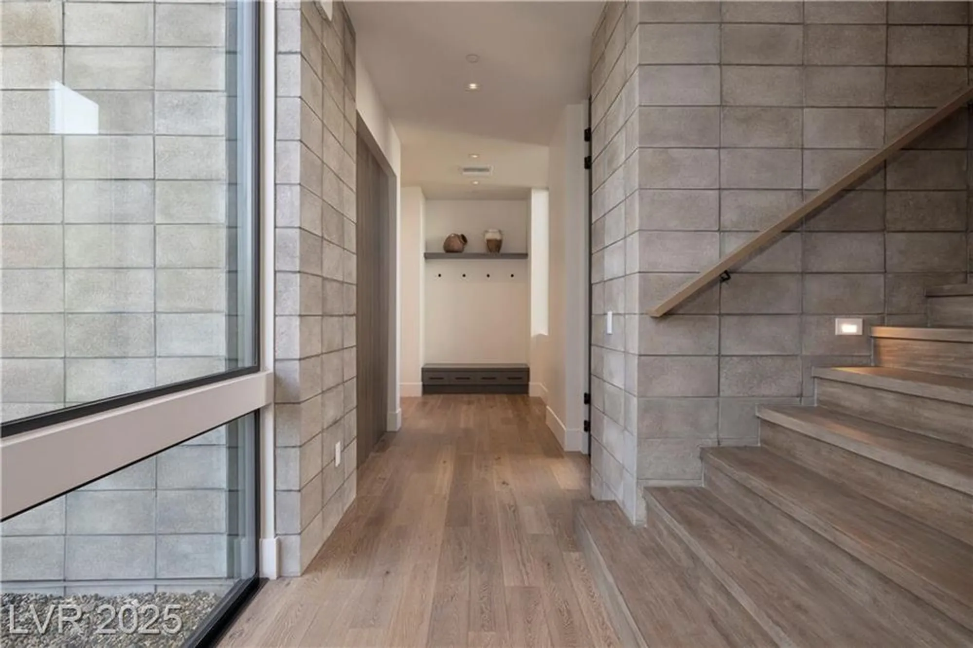 Property Slideshow image 22 of 32 | 10 sunrise beach cir, Henderson, NV, 89011