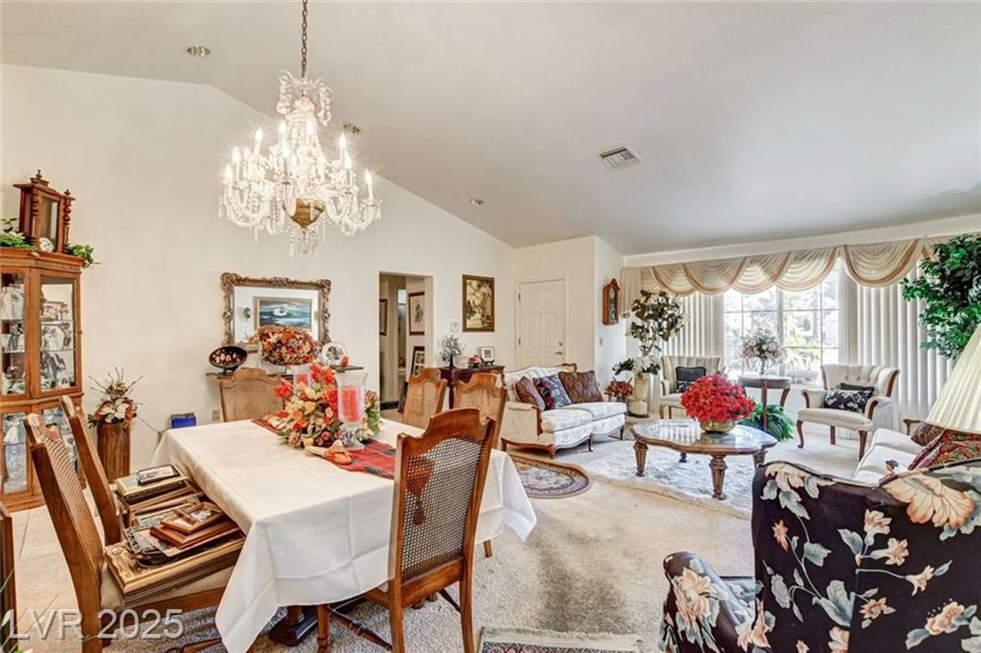 Property Slideshow image 9 of 48 | 8844 sunny mead ct, Las Vegas, NV, 89134