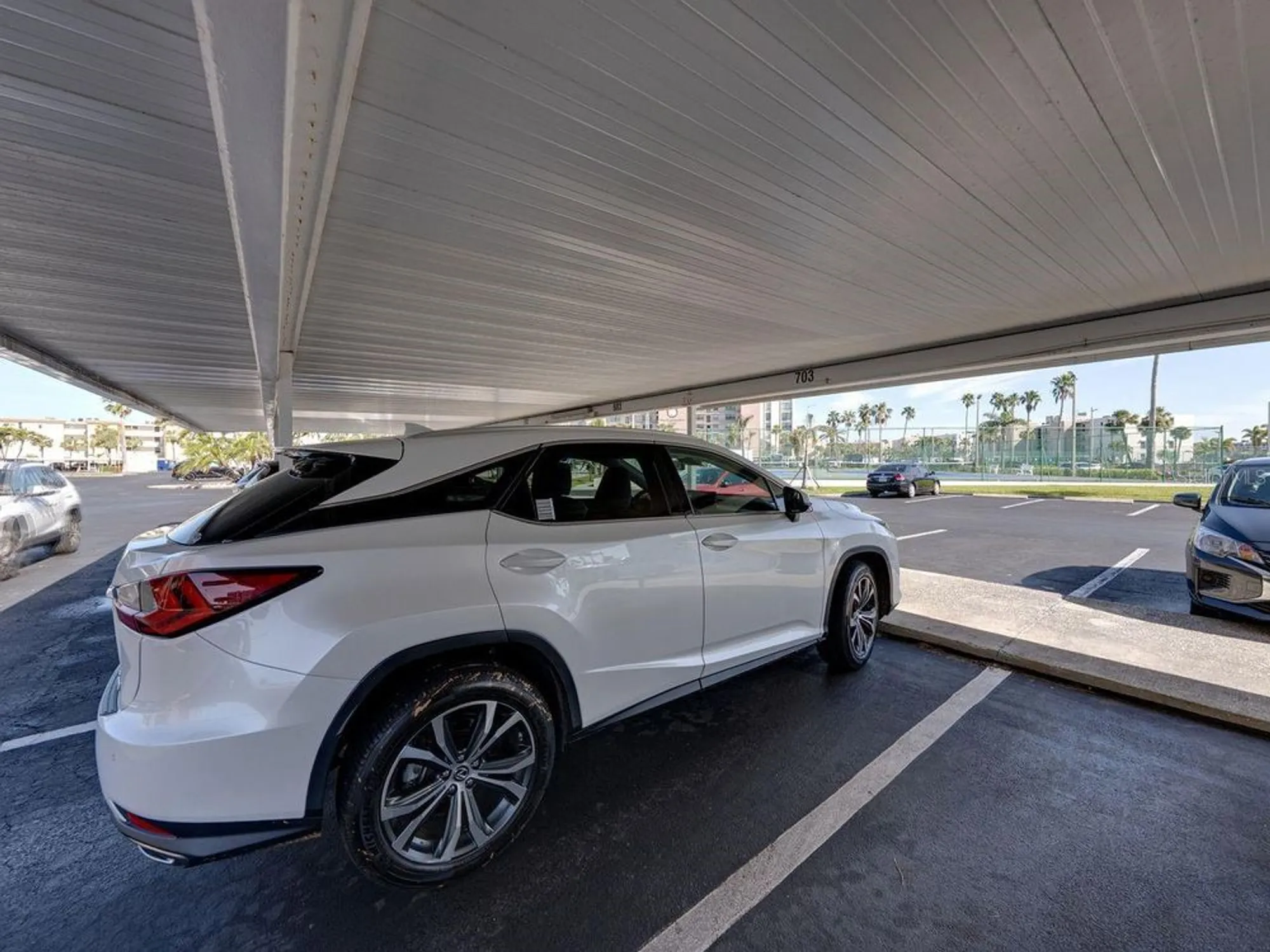 Property Slideshow image 34 of 80 | 7600 sun island dr 703, South Pasadena, FL, 33707