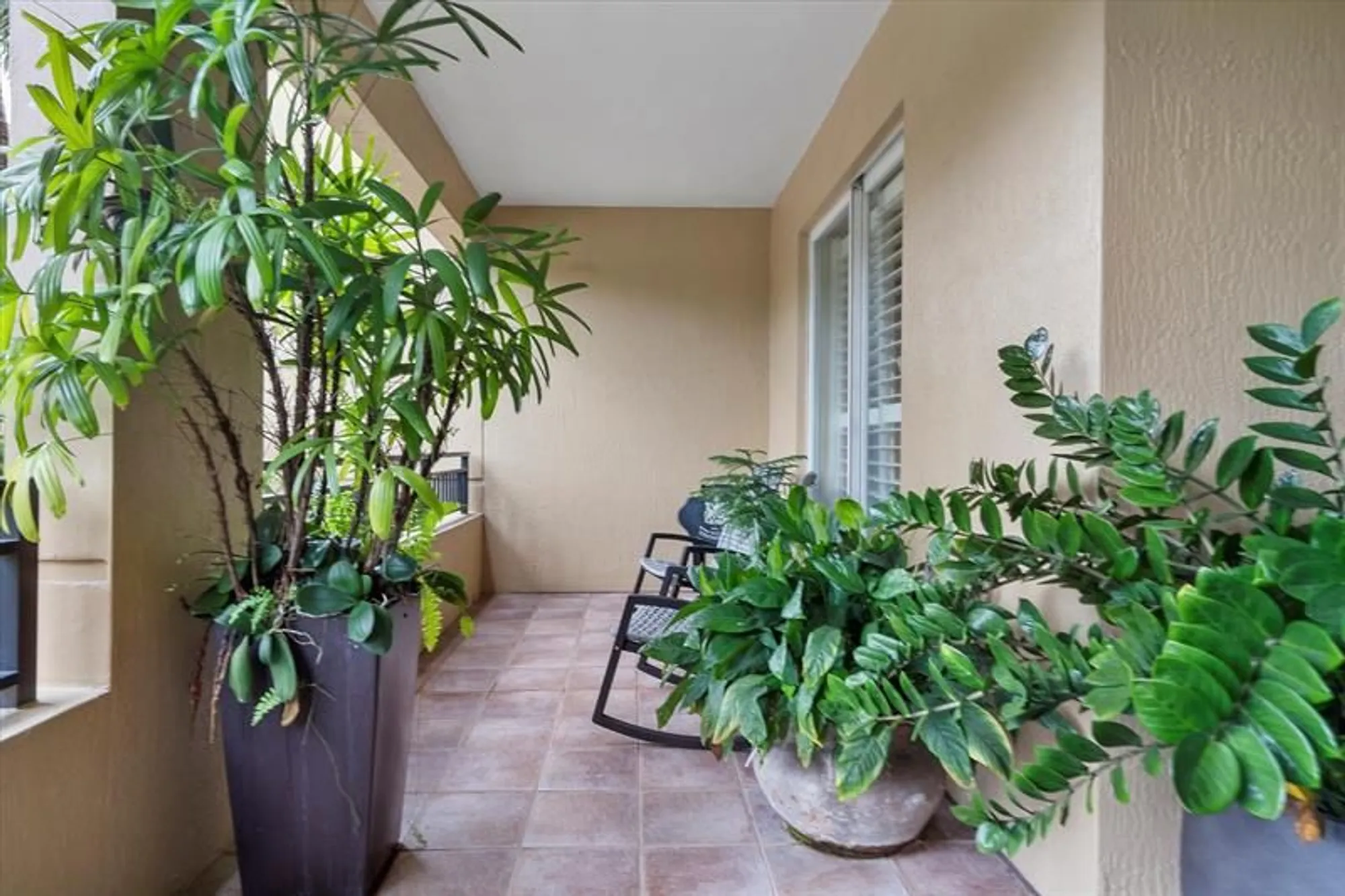Property Slideshow image 48 of 70 | 16135 emerald estates dr apt 164, Weston, FL, 33331