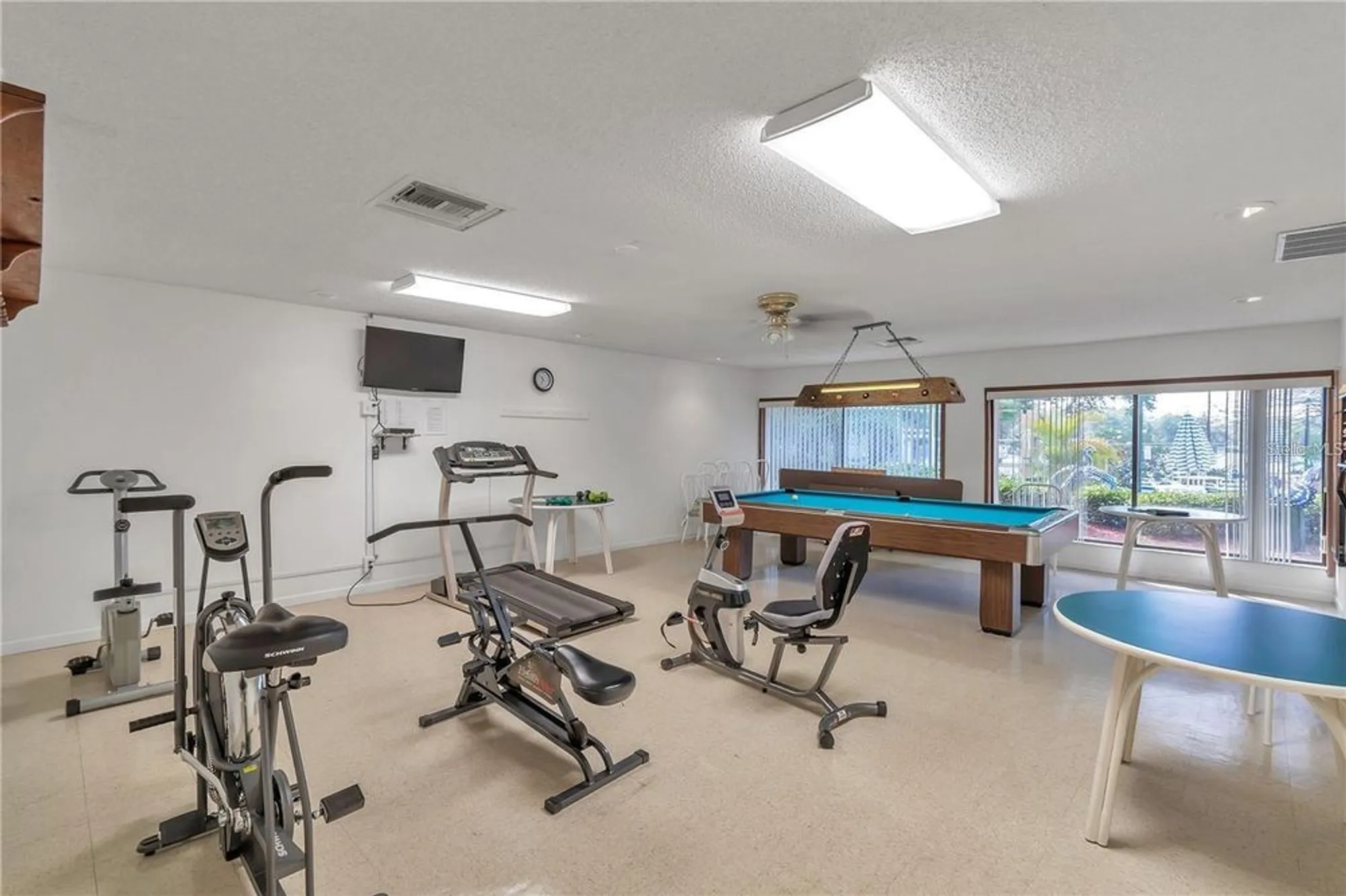 Property Slideshow image 31 of 34 | 2529 oakleaf ln 30a, Clearwater, FL, 33763