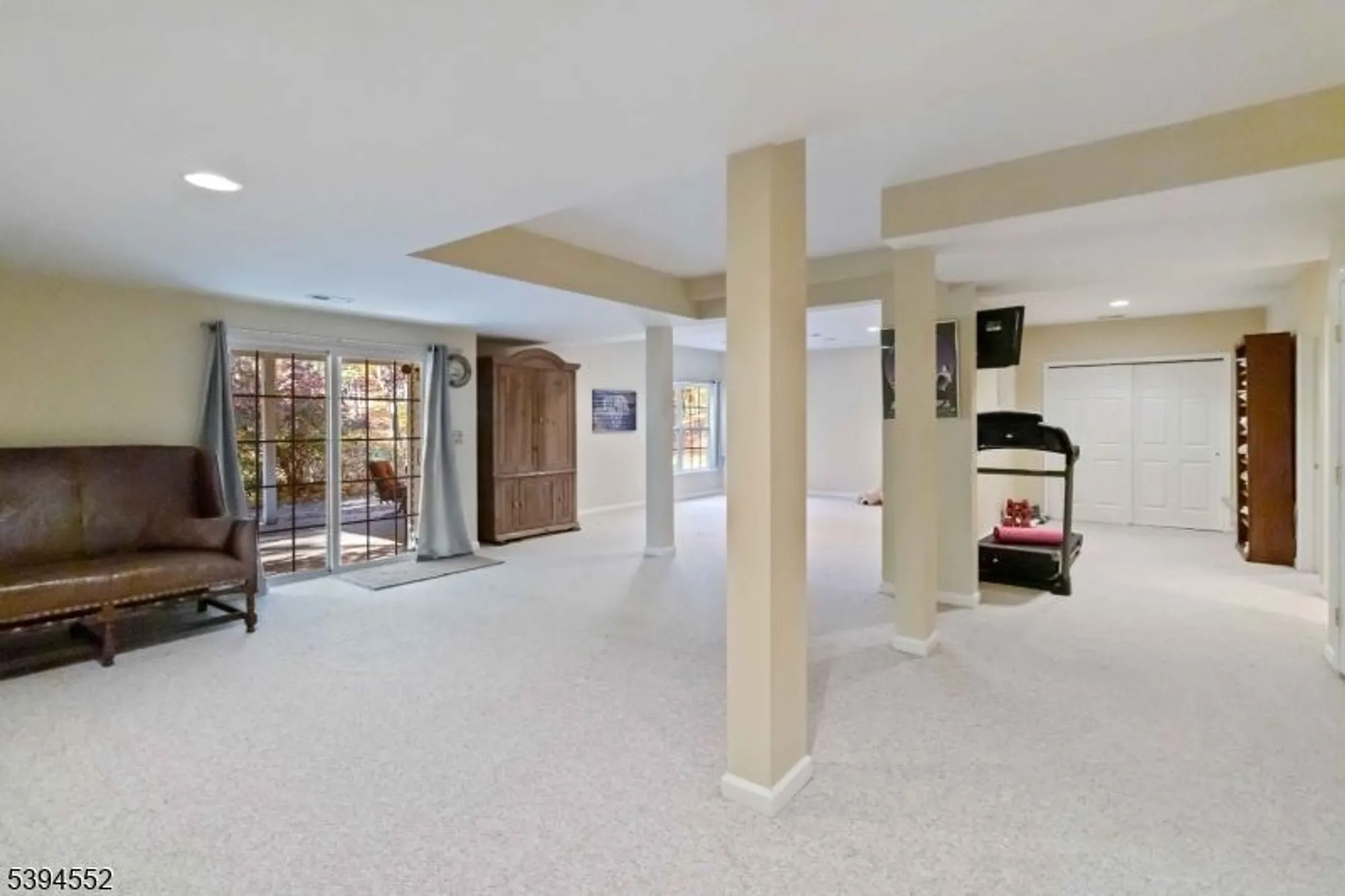Property Slideshow image 31 of 45 | 100 zachary way, Mount Arlington, NJ, 07856