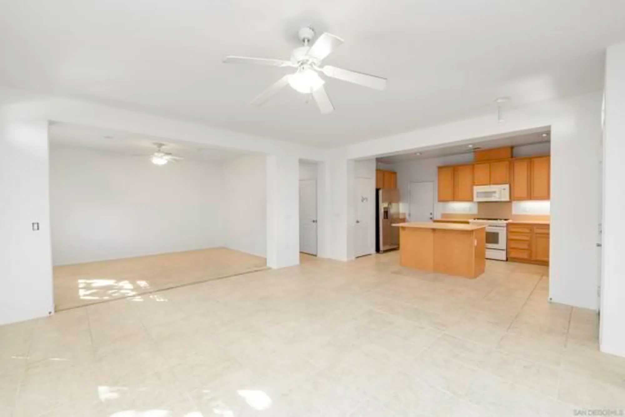 Property Slideshow image 3 of 47 | 1645 beaver crk a, Beaumont, CA, 92223