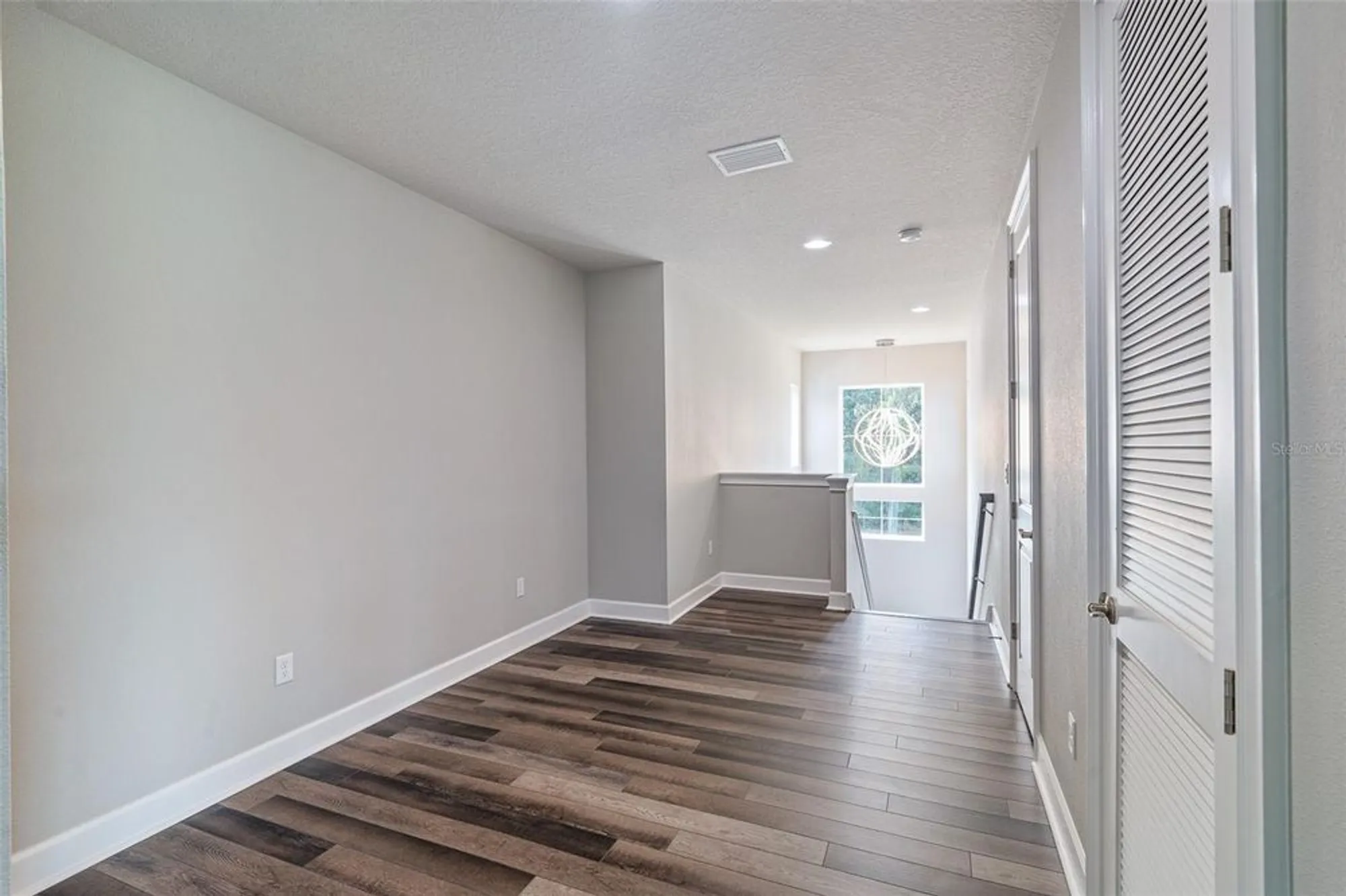 Property Slideshow image 50 of 100 | 998 downshire ln, Ormond Beach, FL, 32174