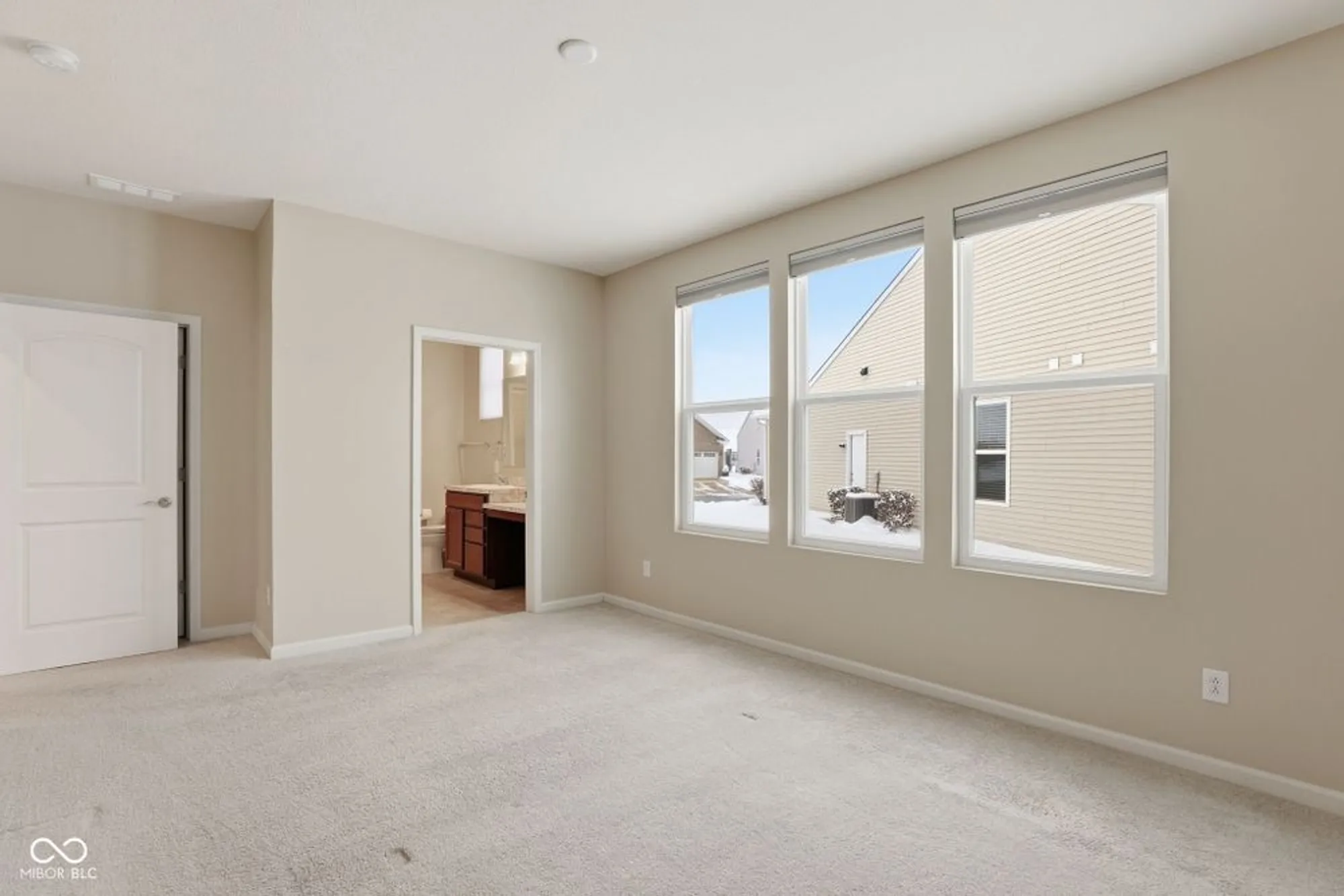 Property Slideshow image 24 of 38 | 13395 mosaic st, Fishers, IN, 46037