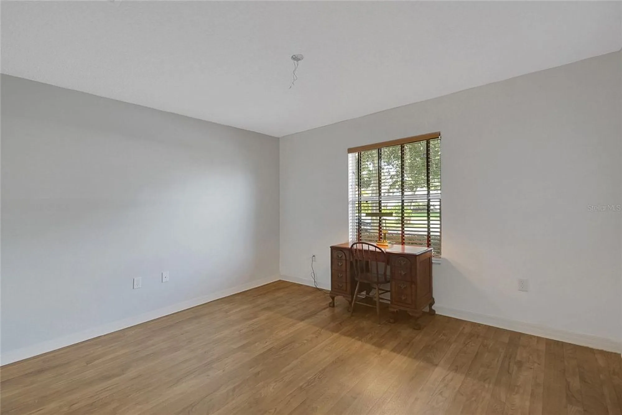 Property Slideshow image 12 of 77 | 32942 rambling oaks ct, Leesburg, FL, 34748