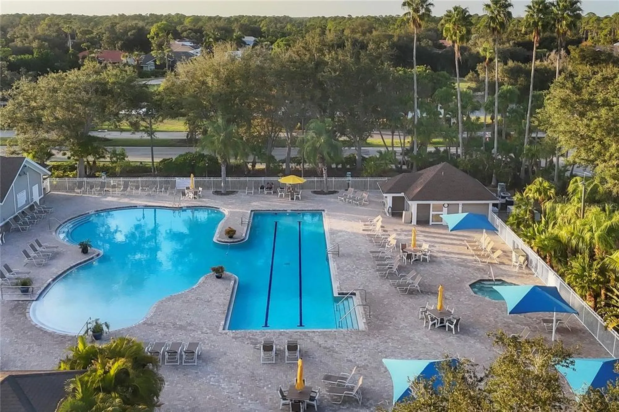 Property Slideshow image 34 of 44 | 4746 club dr # 202, Port Charlotte, FL, 33953