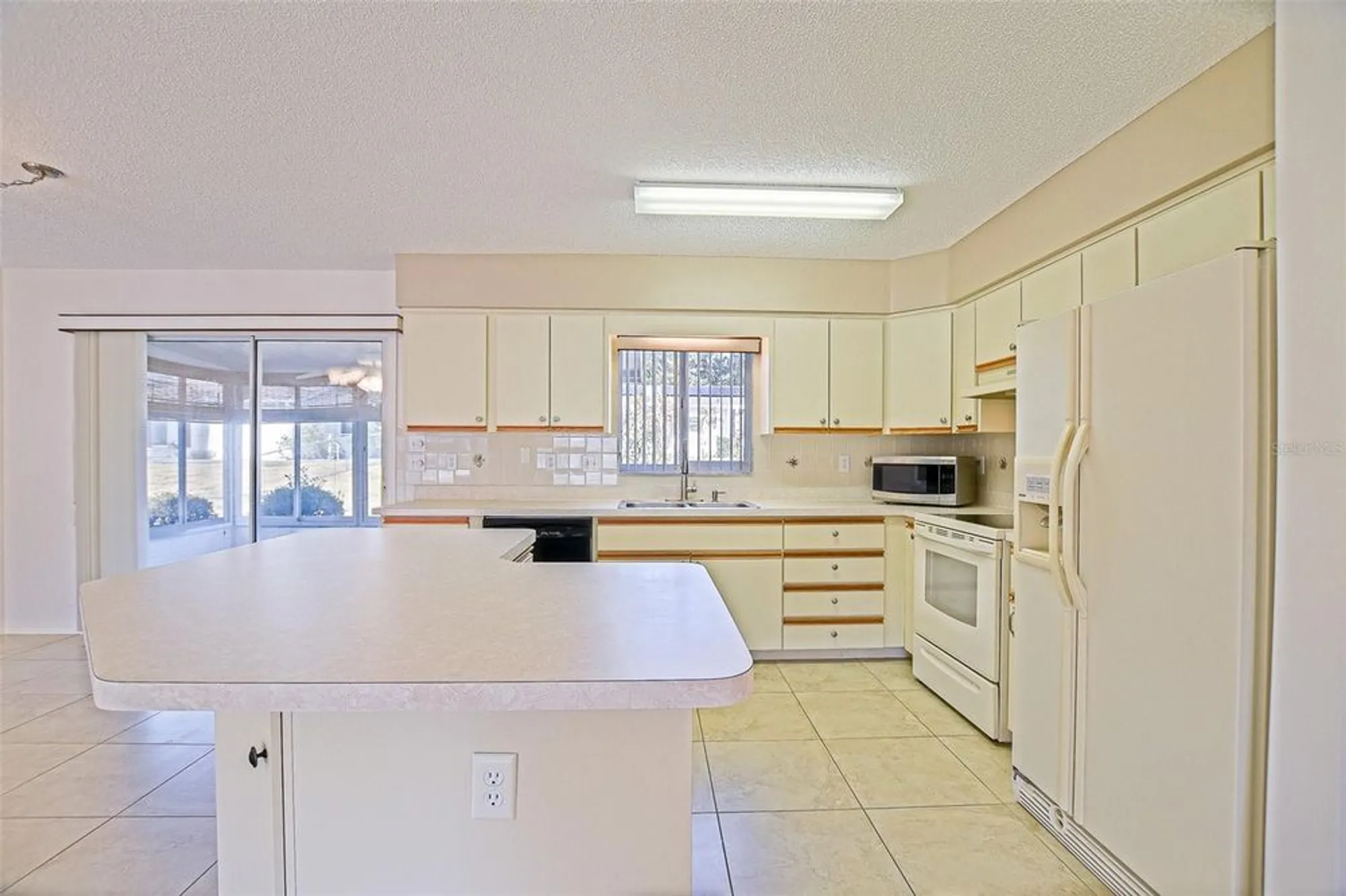 Property Slideshow image 26 of 53 | 9509 se 173rd ln, Summerfield, FL, 34491