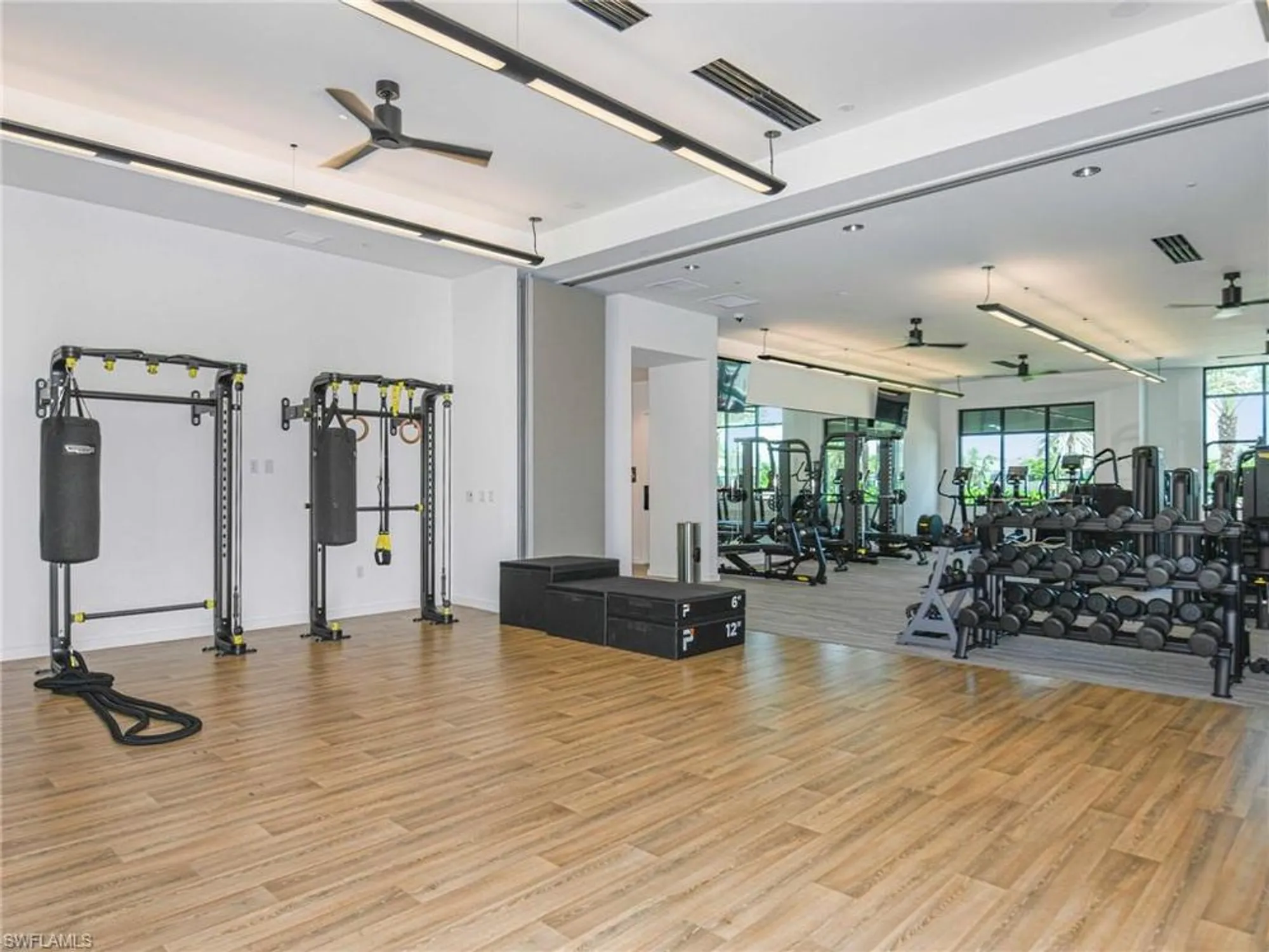 Property Slideshow image 43 of 46 | 11934 molto dr, Fort Myers, FL, 33913