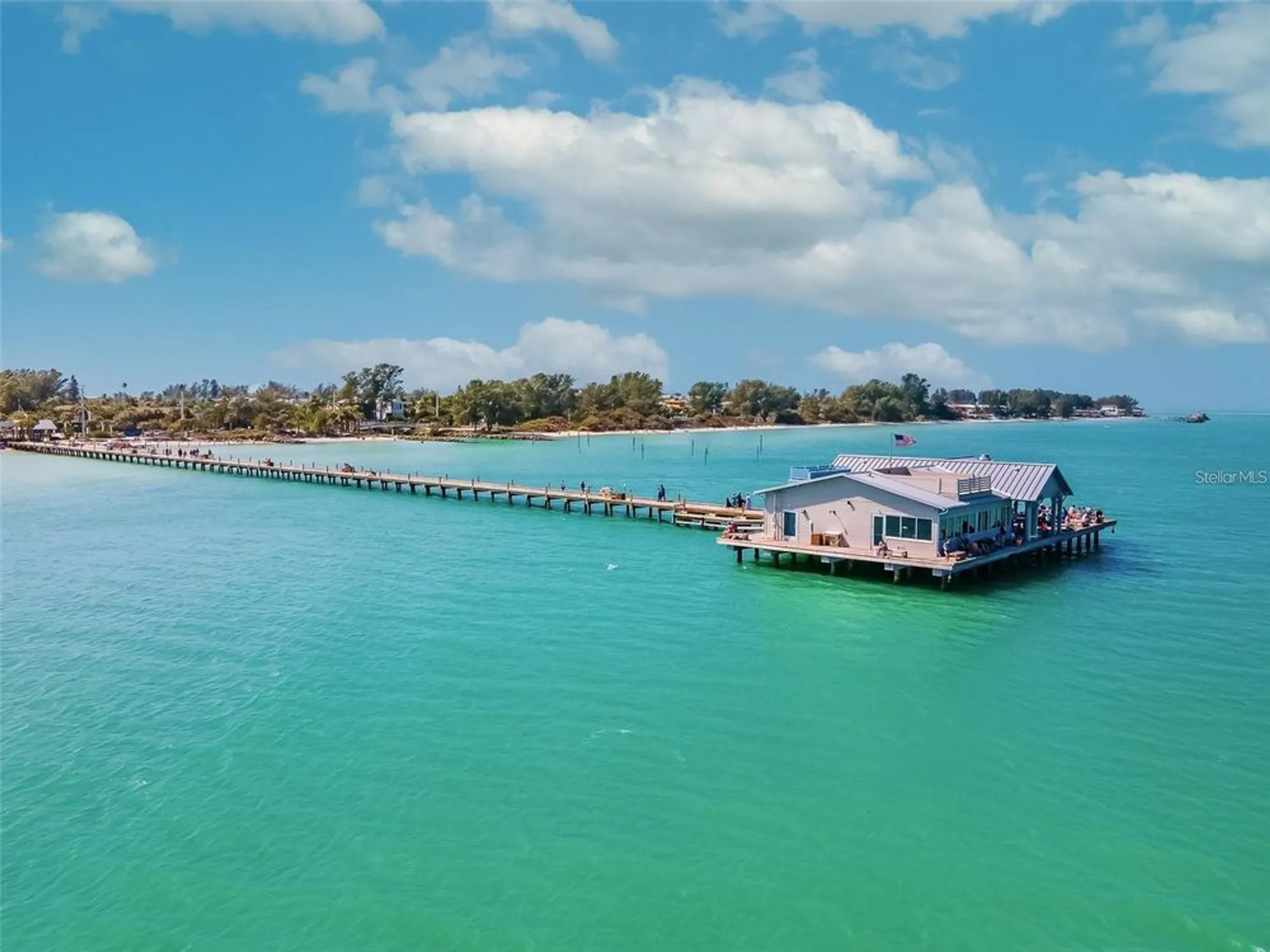 Property Slideshow image 28 of 37 | 967 waterside ln, Bradenton, FL, 34209