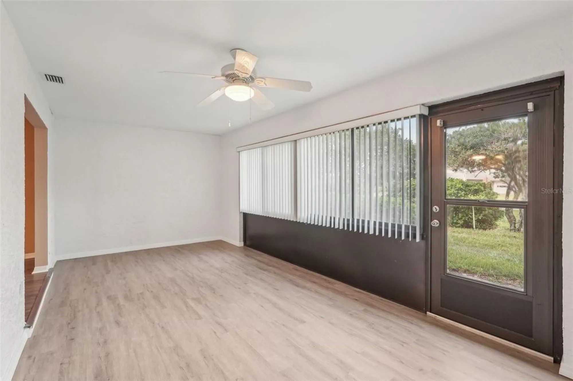 Property Slideshow image 12 of 57 | 2529 lancaster dr, Sun City Center, FL, 33573