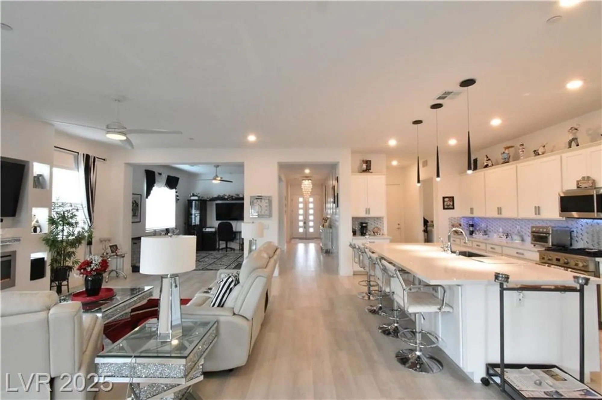 Property Slideshow image 11 of 88 | 12468 primrose grove ln, Las Vegas, NV, 89138