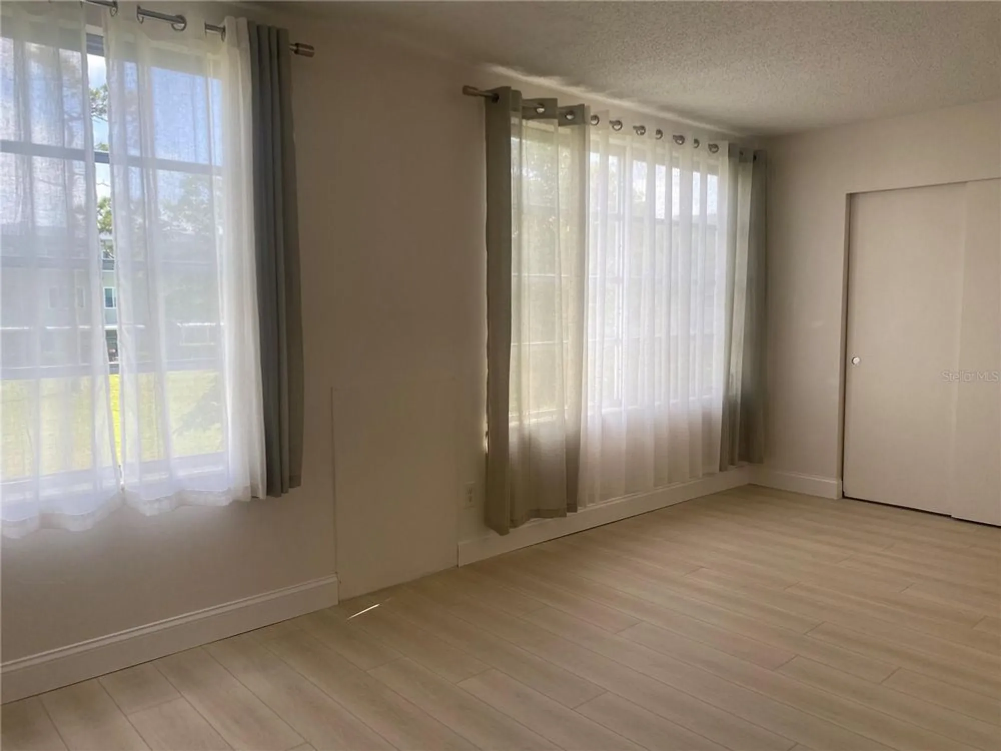 Property Slideshow image 18 of 40 | 2428 columbia dr apt 44, Clearwater, FL, 33763